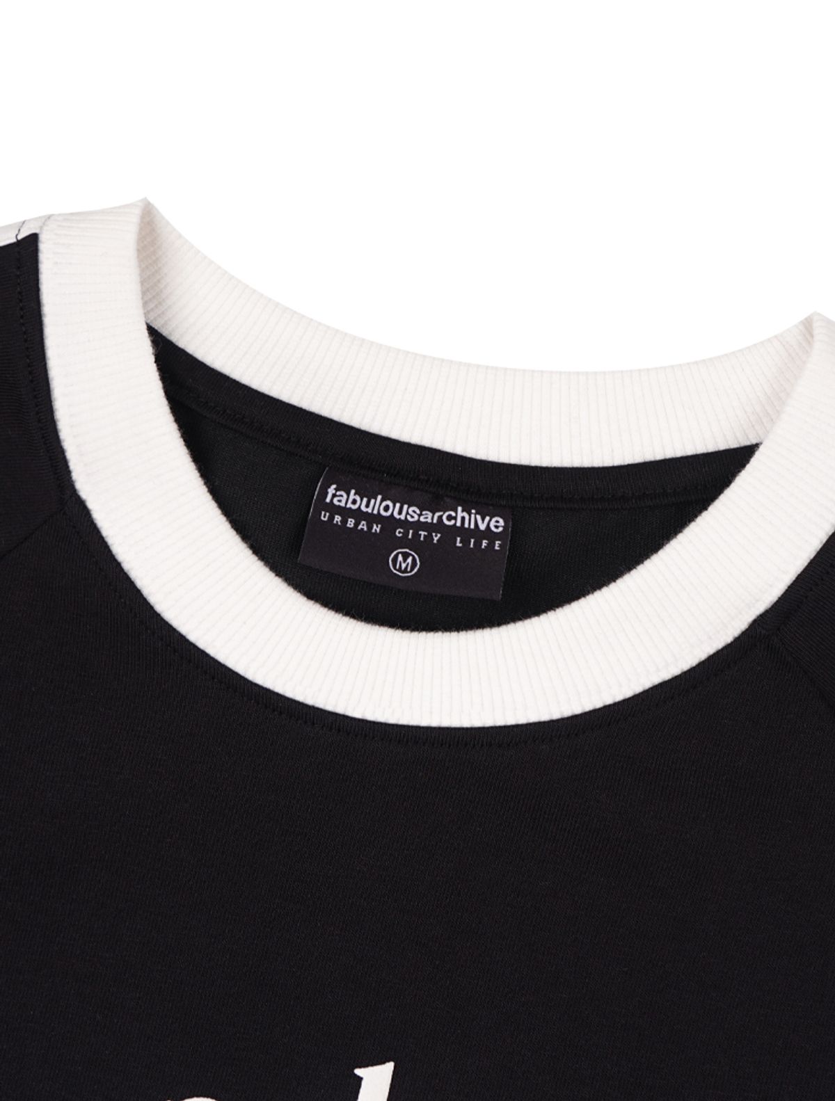 라 메종 스튜디오(LA MAISON STUDIO) UNISEX 르리스 라글란 라인배색 롱 슬리브 블랙화이트(FCD3TS801M)