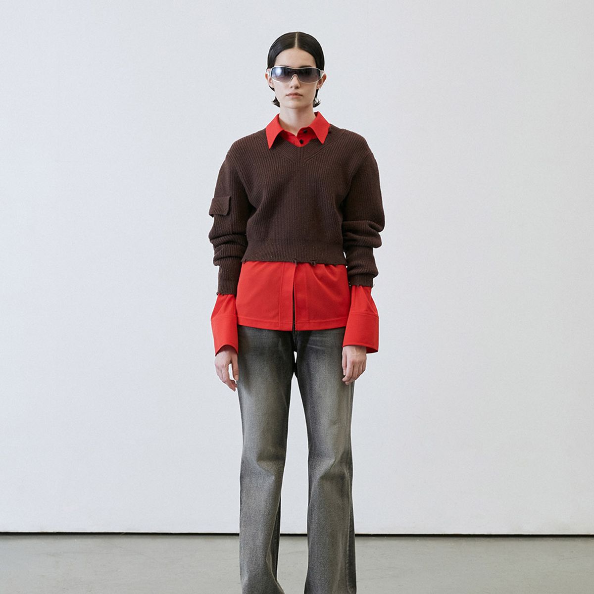 엘씨디씨티엠(LCDC™) DESTRESSED V-NECK SWEATER