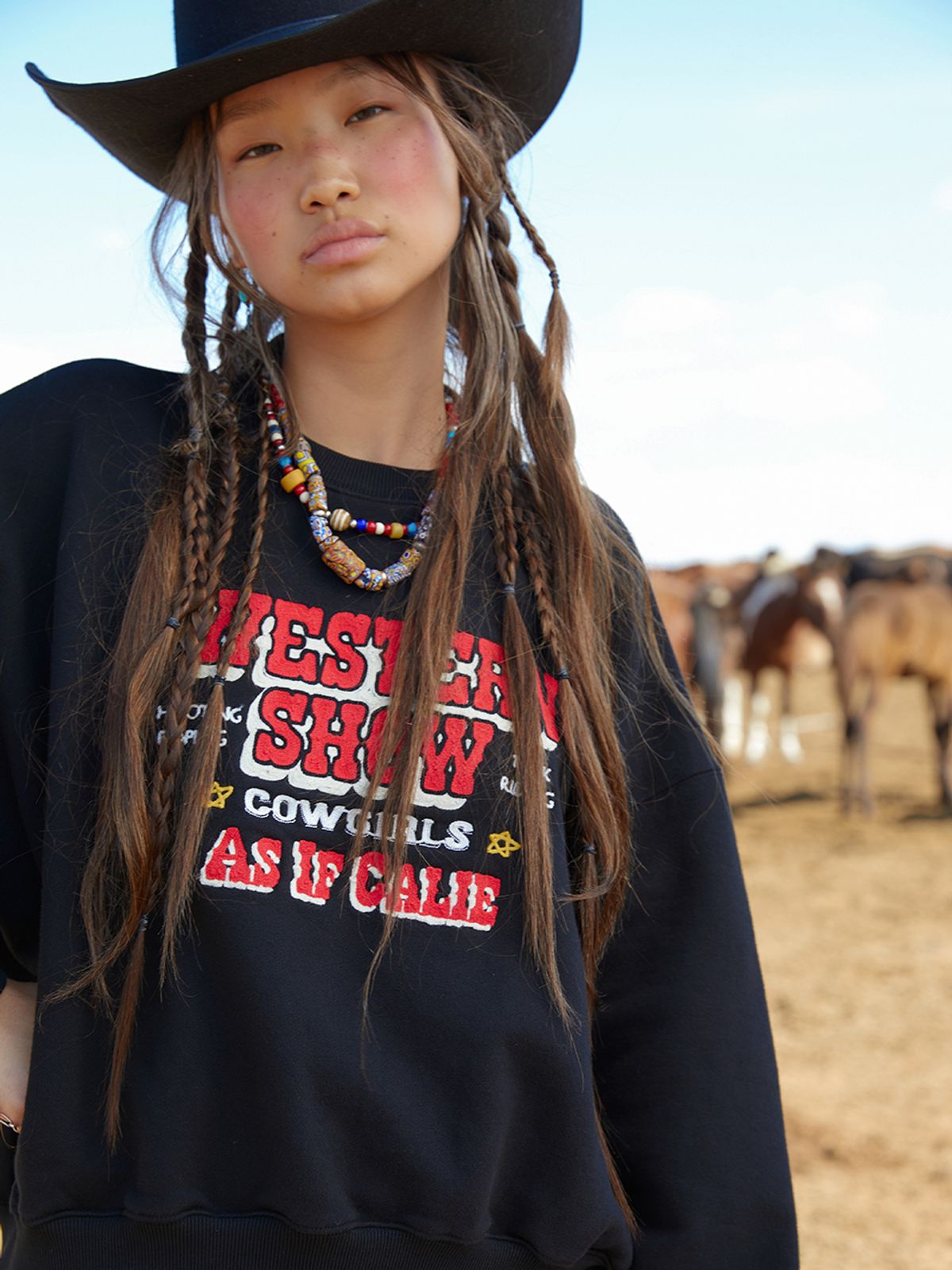 에즈이프 캘리(ASIF CALIE) WESTERN SHOW SWEATSHIRT BLACK