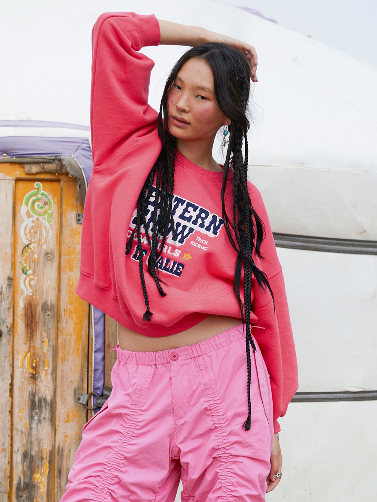 에즈이프 캘리(ASIF CALIE) WESTERN SHOW SWEATSHIRT PINK