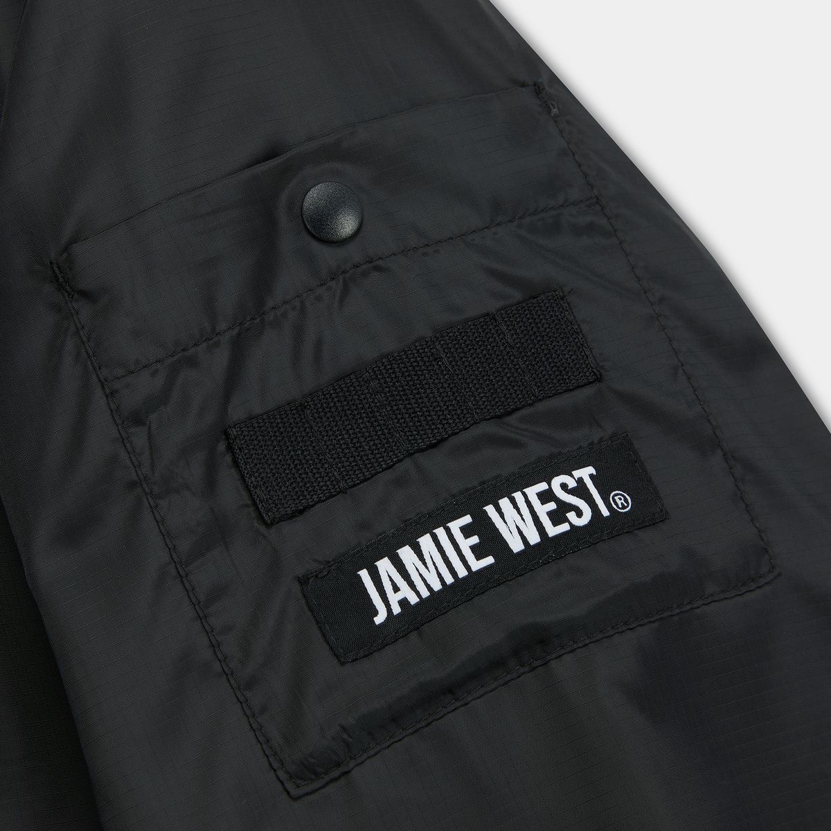 제이미웨스트(JAMIE WEST) 립스탑 리플렉티브 윈터 풀오버 (블랙)