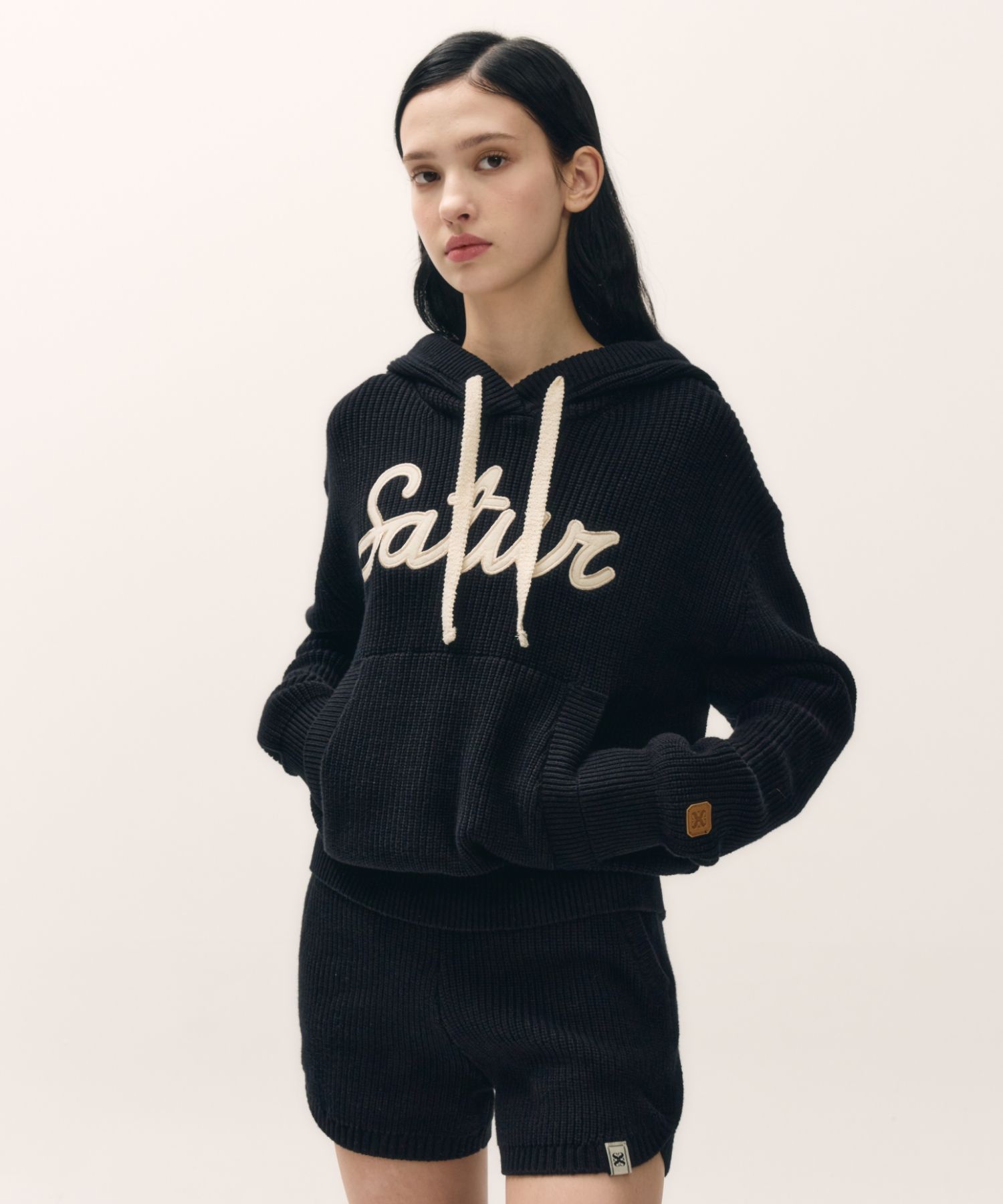 パーカー・フーディ SATUR Applique Logo Cashmere Blend Hood Knit 5FT217 SATUR □ Applique Logo Cashmere Blend Hooded Knit フーディ