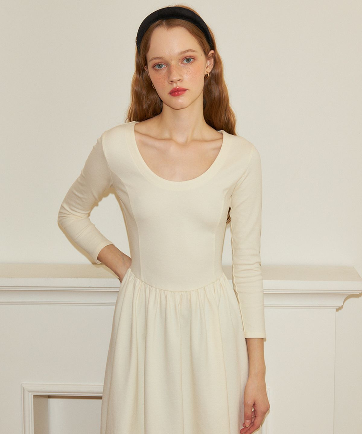 살롱 드 욘(SALON DE YOHN) Basic Ballet Core Dress_ Ivory