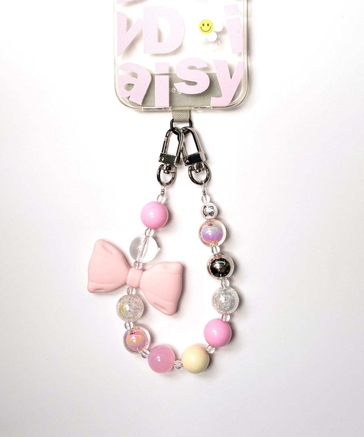 봉보(BONBEAU) Mellow big ribbon ball hand strap 봉보 멜로우 빅 리본 구슬 핸드 폰 가방 스트랩