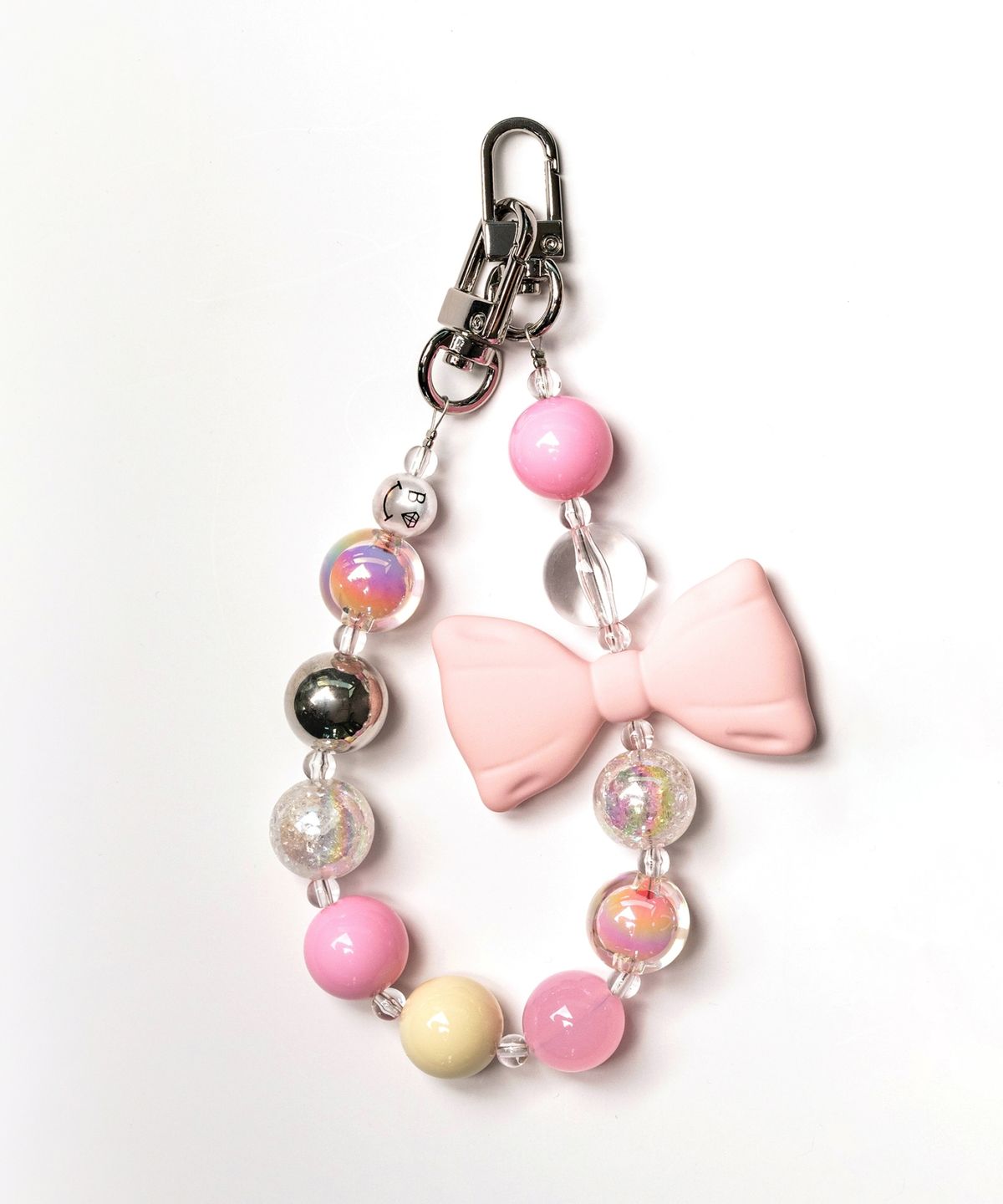 봉보(BONBEAU) Mellow big ribbon ball hand strap 봉보 멜로우 빅 리본 구슬 핸드 폰 가방 스트랩