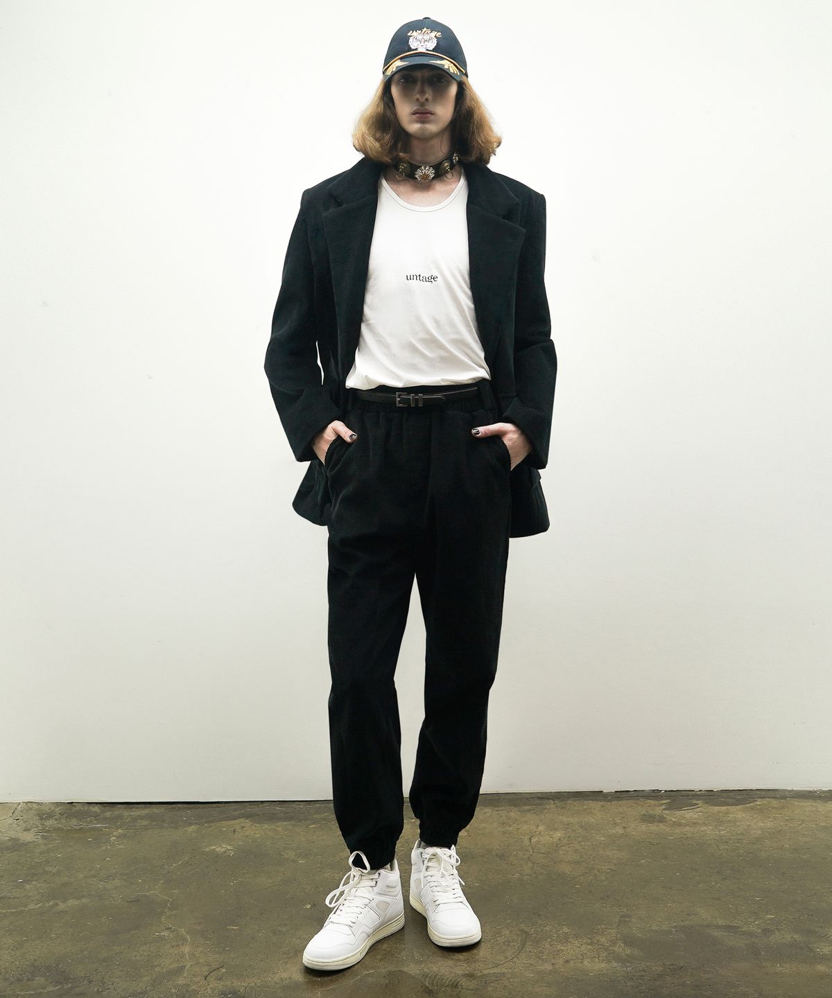 언티지(UNTAGE) 코듀로이 트랙 팬츠[Black(UNISEX)]_UTP-FP91