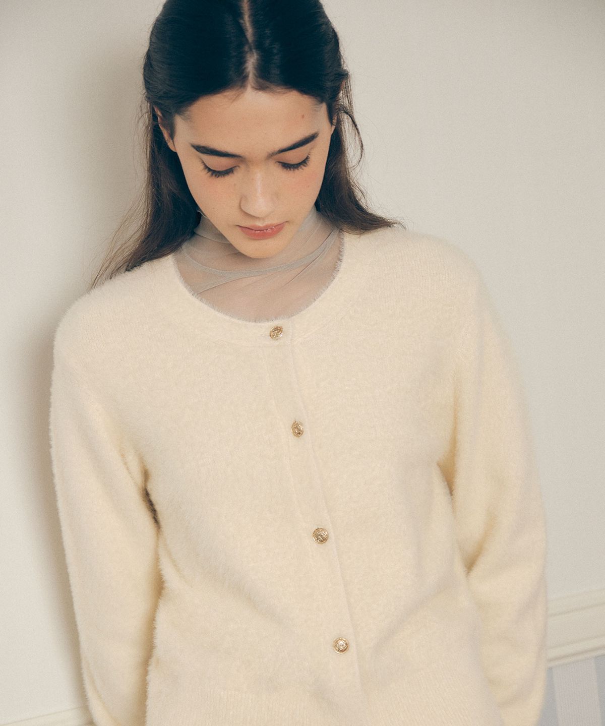 로라로라(ROLAROLA) HAIRY CARDIGAN IVORY