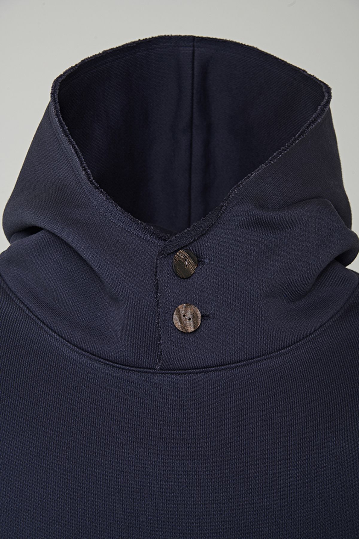 발로렌(VALOREN) Out Pocket Hood Sweatshirt