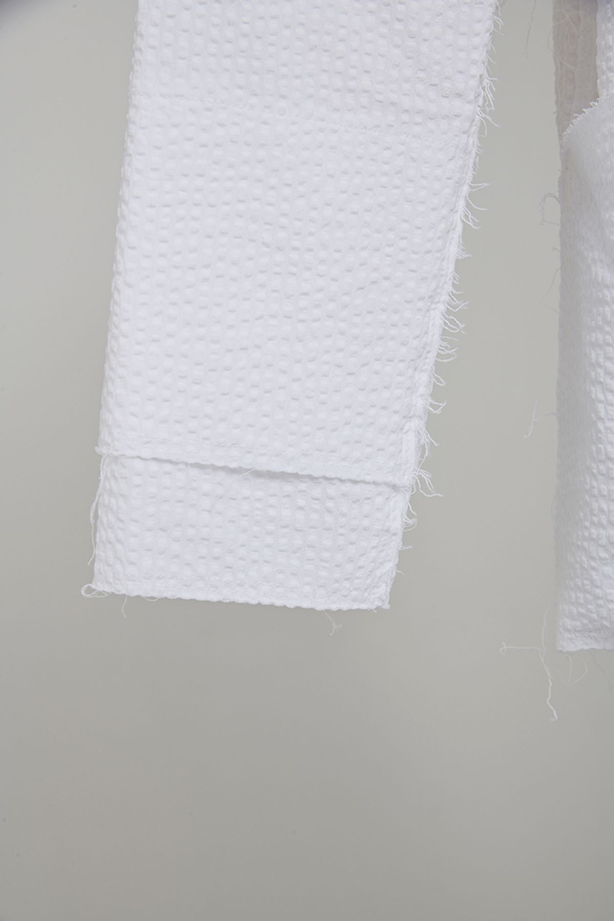 발로렌(VALOREN) Kangaroo Pocket Shirt