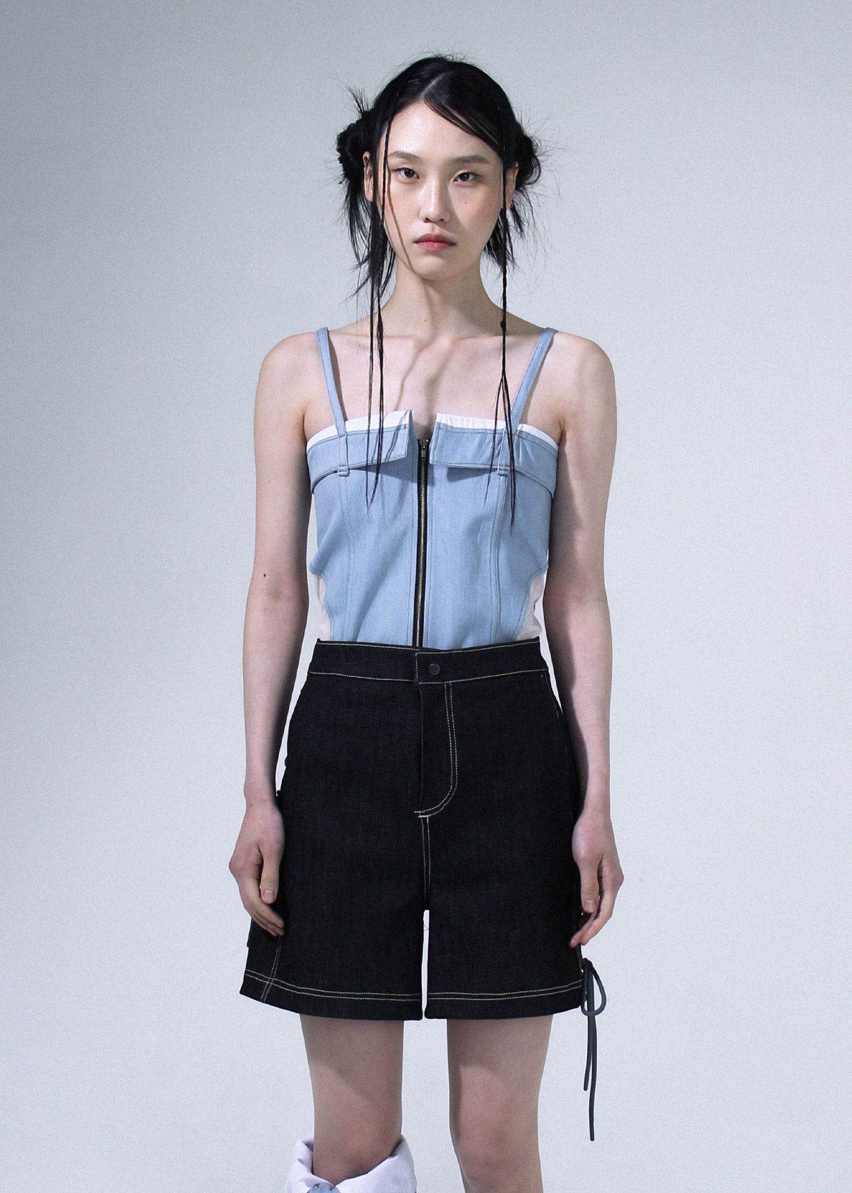 세니크(SENIK) Denim Ribbon Shorts