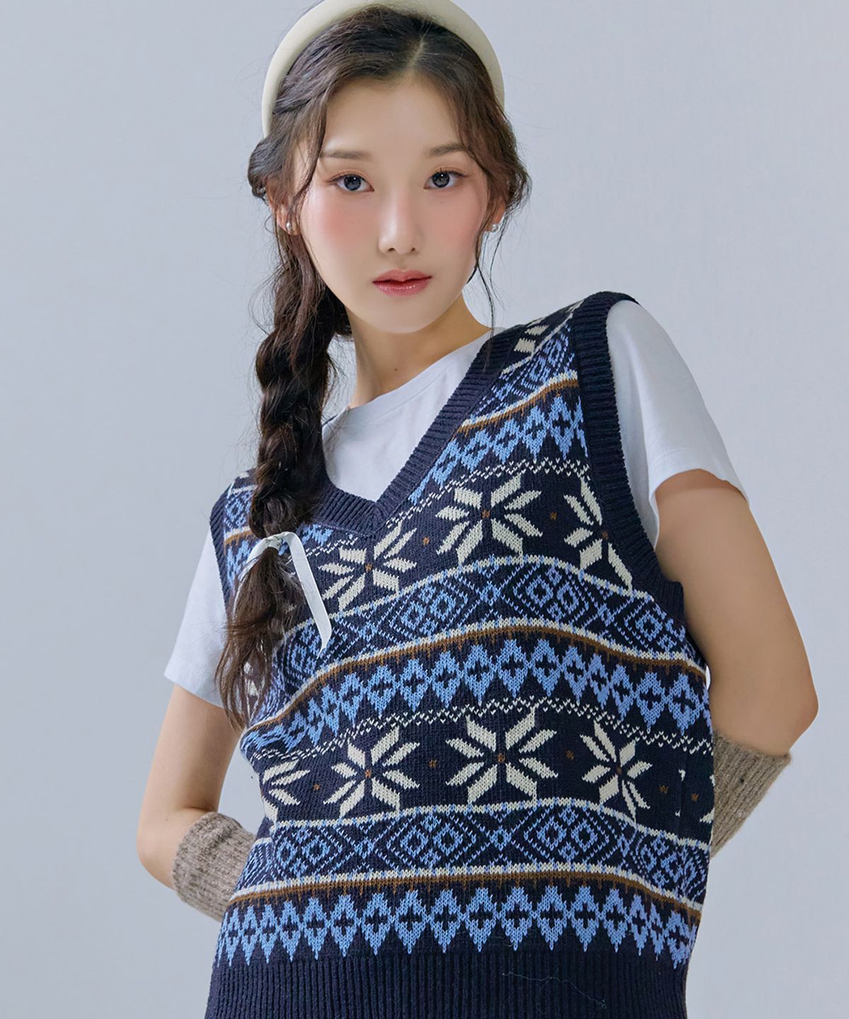 체이스컬트(CHASECULT) 여성 V-NECK 패턴 베스트-CFRG7373C04