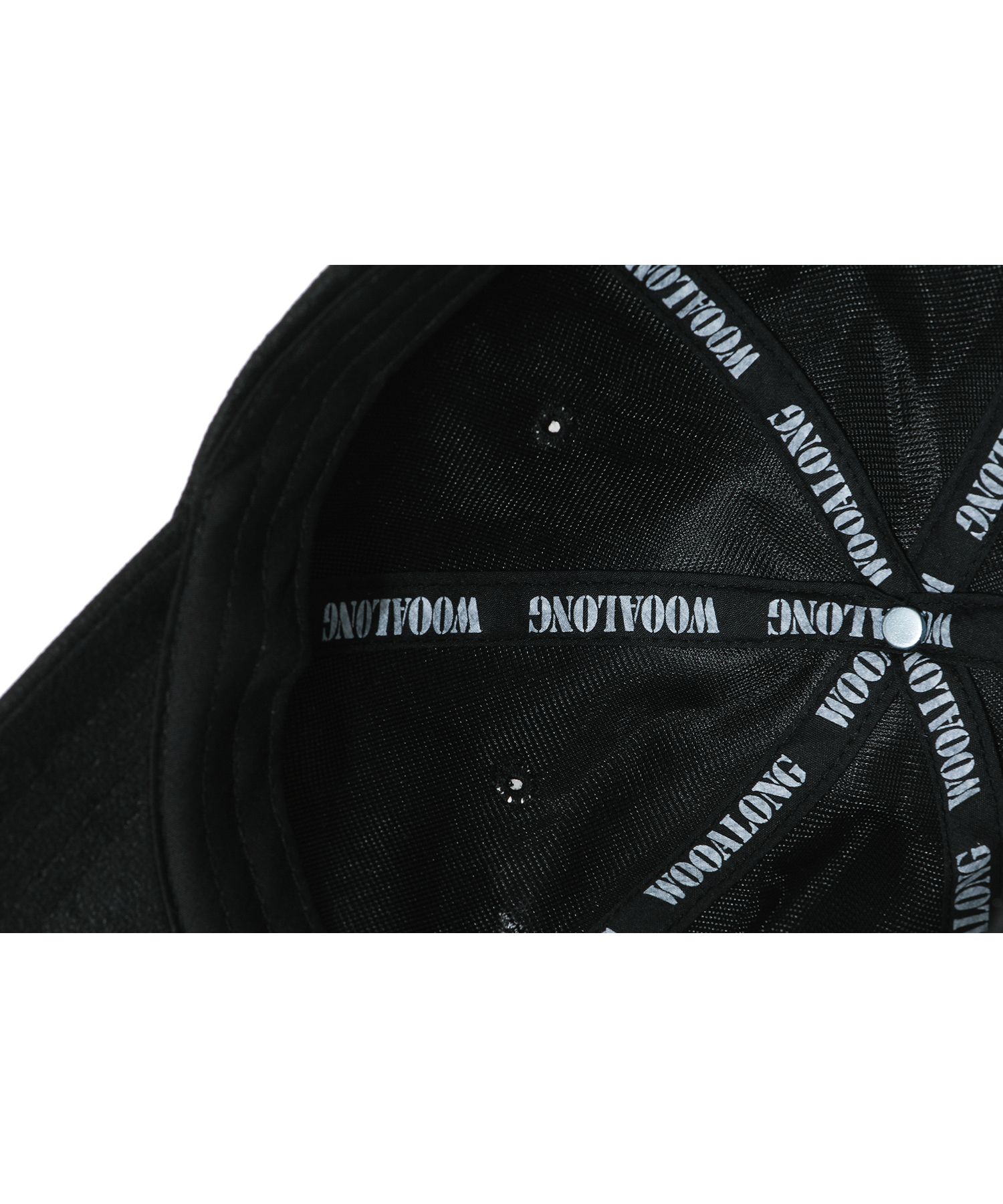 MUSINSA | WOOALONG Signature crack ball cap - BLACK