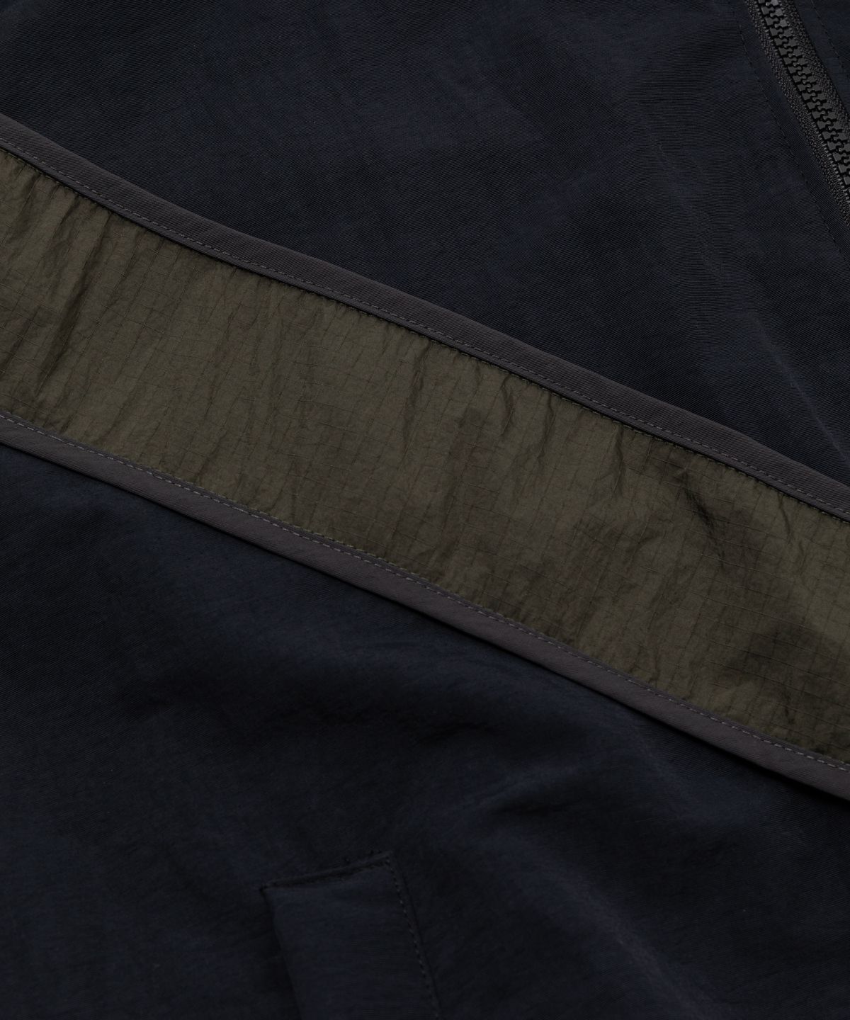 카네이테이(KANEITEI) IPFU WIND BREAKER (BLACK)