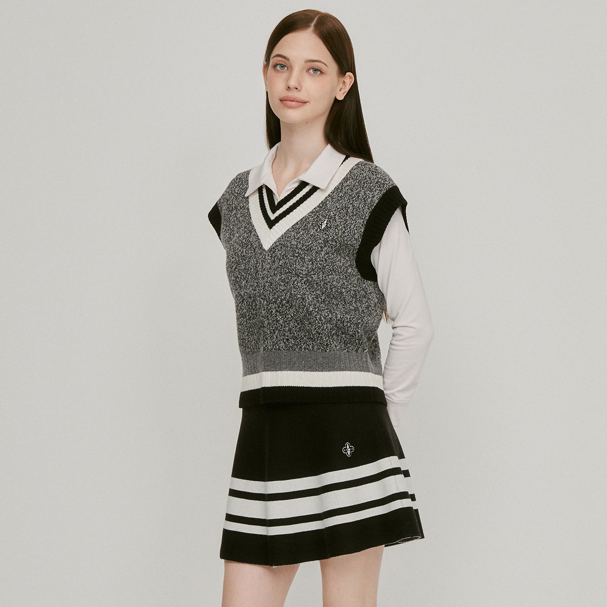 릭크(LIKK) A라인 배색 밴딩 울 스커트(블랙)_L3C1-NS04K
