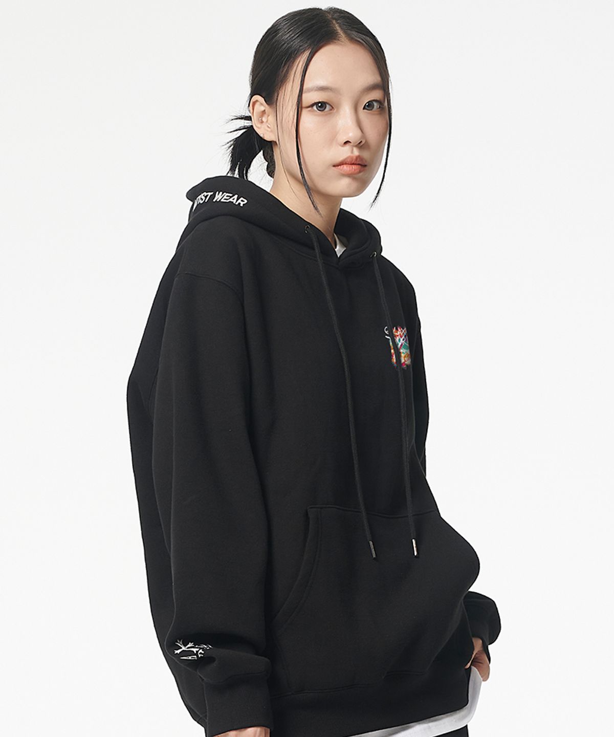 아티스트웨어(ARTISTWEAR) [ATW X 스트릿건즈] 갤럭시투어 후드티