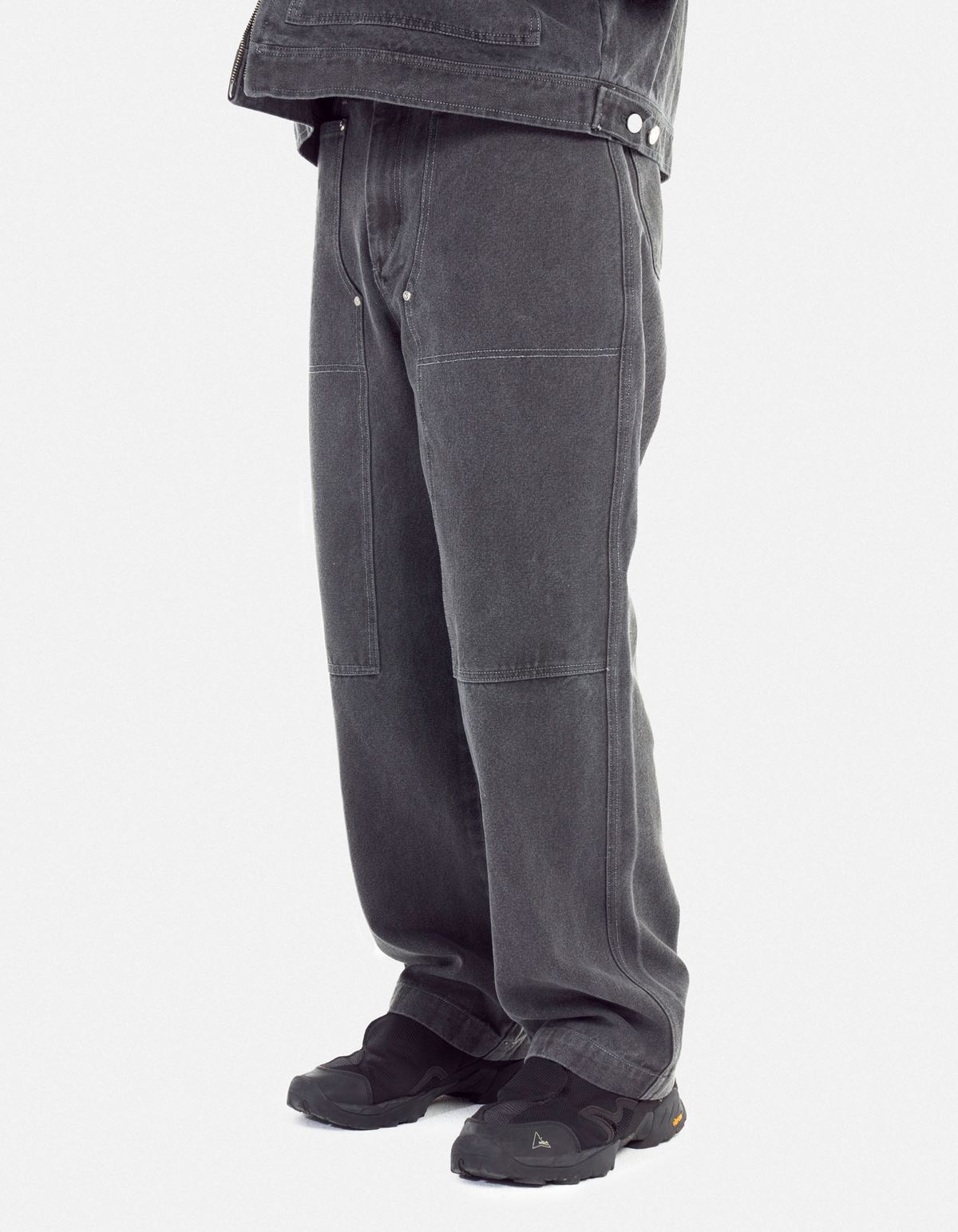 로어즈(LORES) Pigment Dyed Work Pants - Charcoal