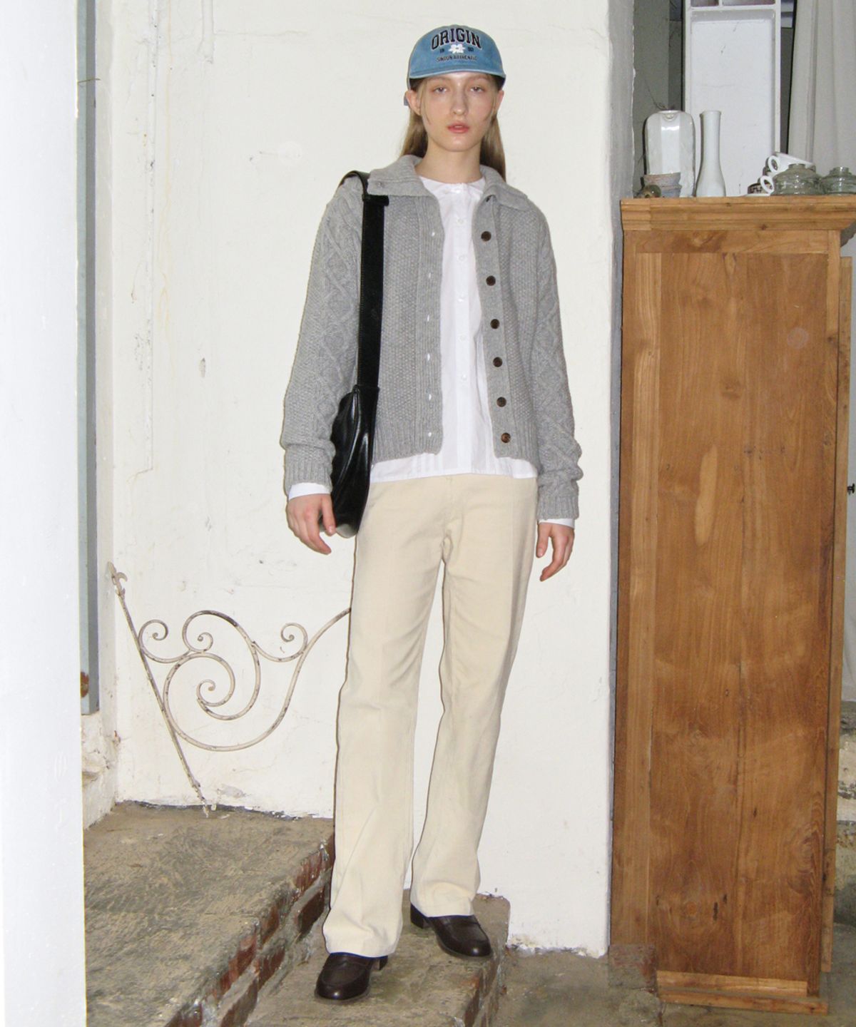 시눈(SINOON) CABLE COLLAR CARDIGAN (GREY)