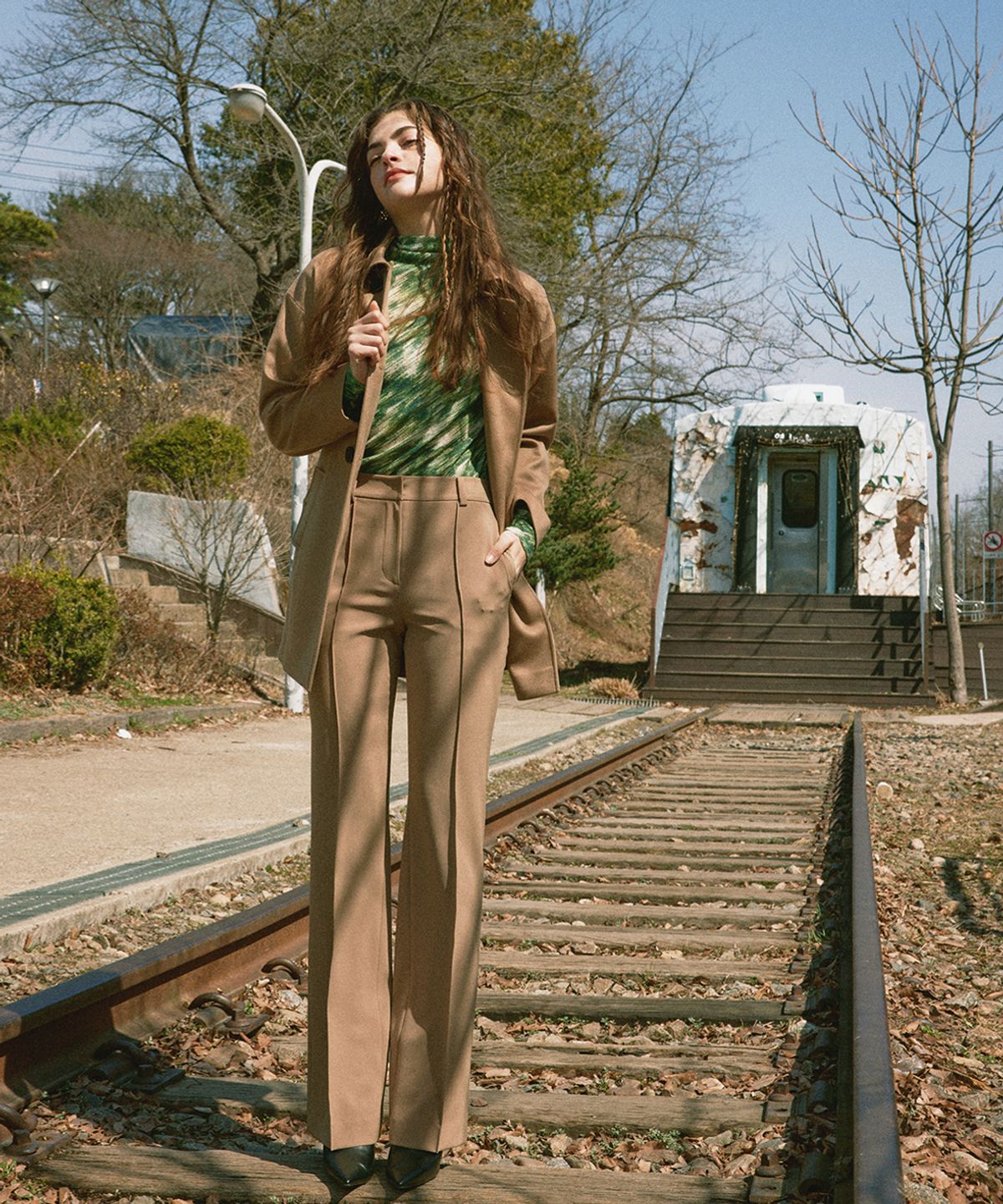 아이스가든에이오공팔(ICE GARDEN A.508) Slim-legs Pin-tuck Trousers
