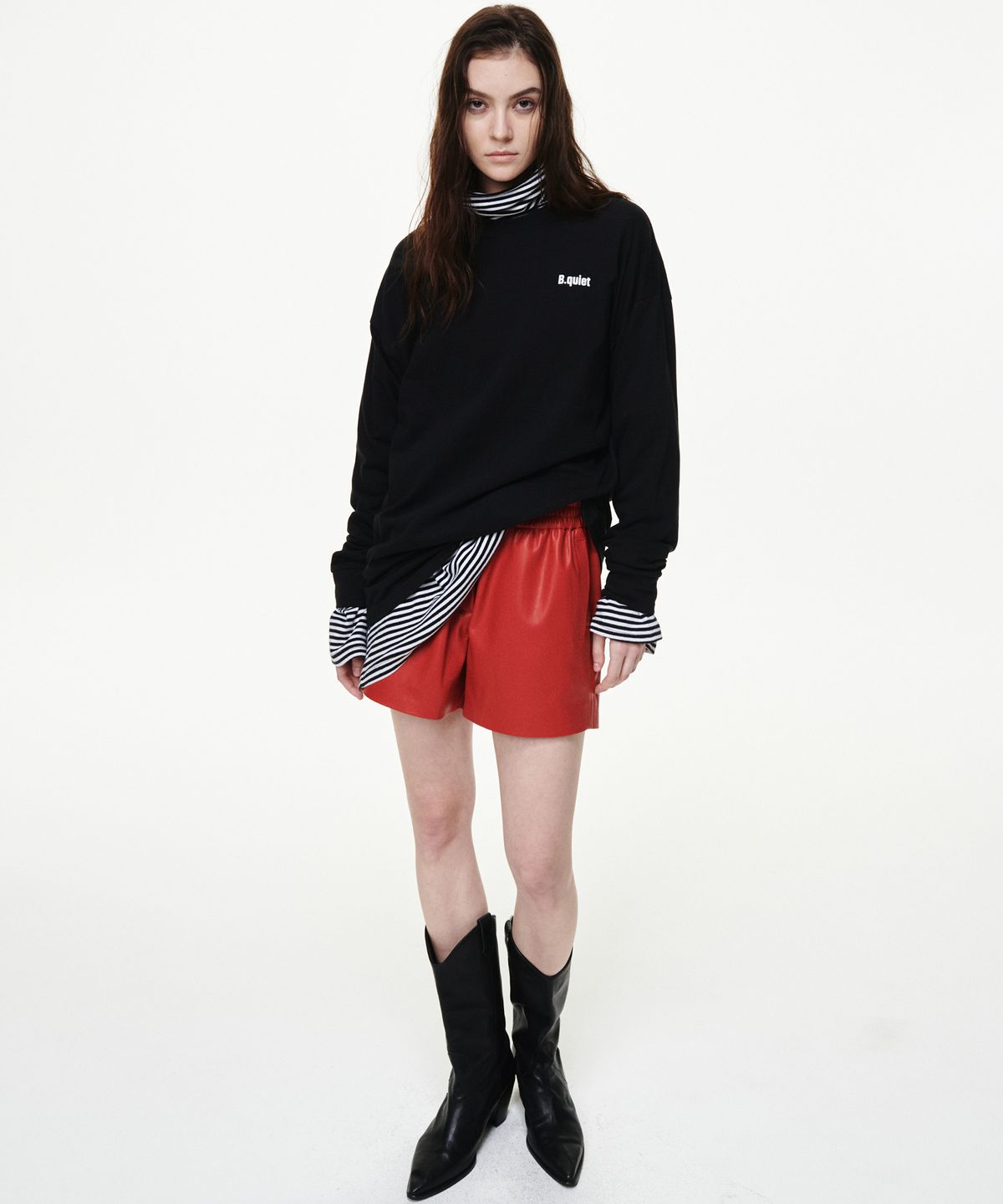 비콰이엇(B QUIET) OVERSIZED LONG SLEEVE TSHIRTS_BLACK