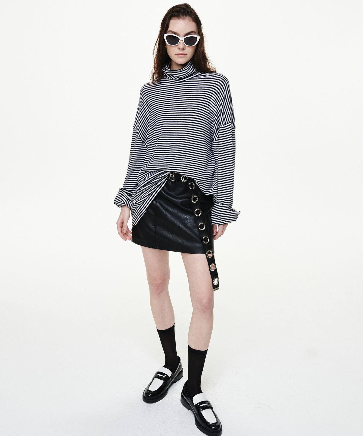 비콰이엇(B QUIET) FAUX LEATHER MINI SKIRTS_BLACK