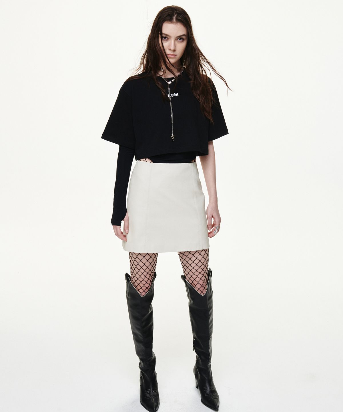 비콰이엇(B QUIET) FAUX LEATHER MINI SKIRTS_ IVORY