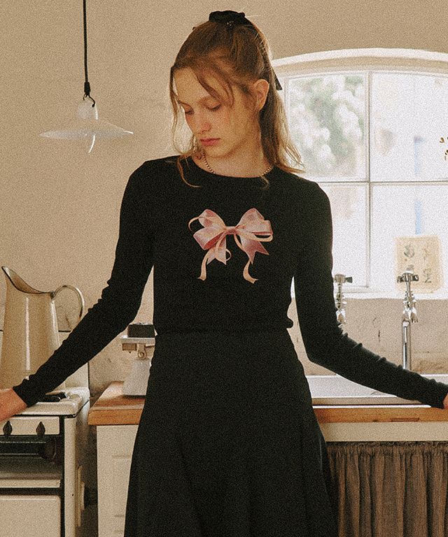 ★RONRON★DOUBLE RIBBON SLIM CROP T SHIRT RONRON] Double Ribbon Slim Crop Long Sleeve – Arielle Store