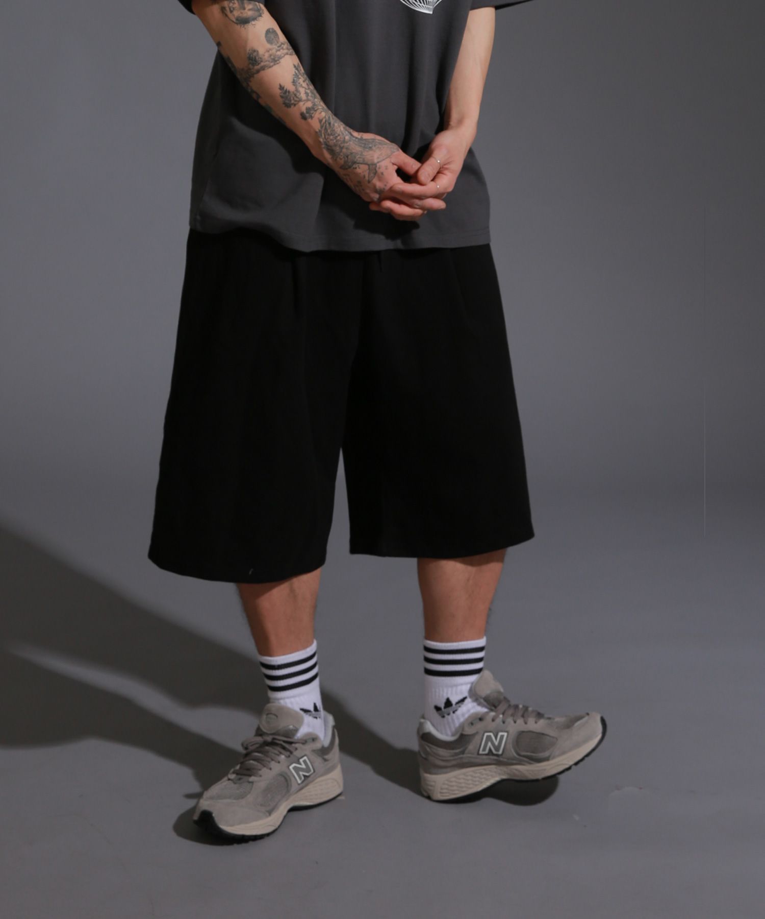 【SATIIIZ】Piets Pintuck Bermuda Pants SATIIIZ】Piets Pintuck Bermuda Pants (SATiiiZ/パンツ
