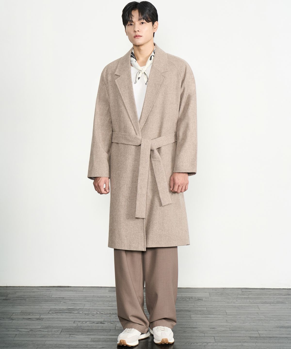 프레리(PRAIRIE) 라이트 메리노 울 오버핏 로브 롱코트 (BEIGE)