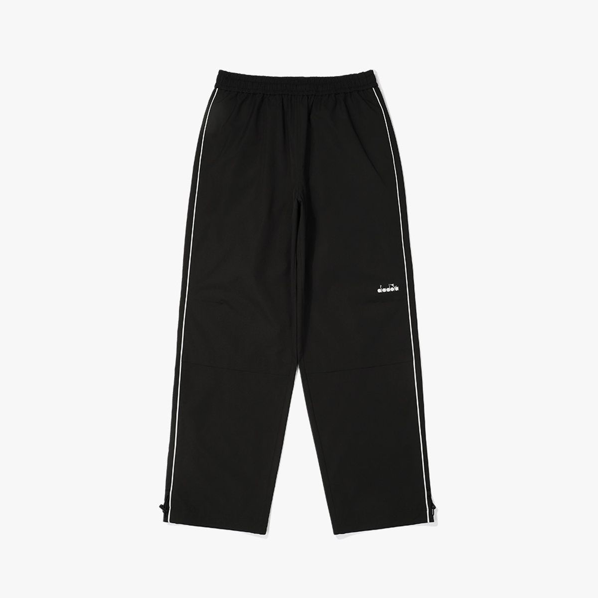 디아도라(diadora) 몬텔로 에센셜 우븐 팬츠 BLACK