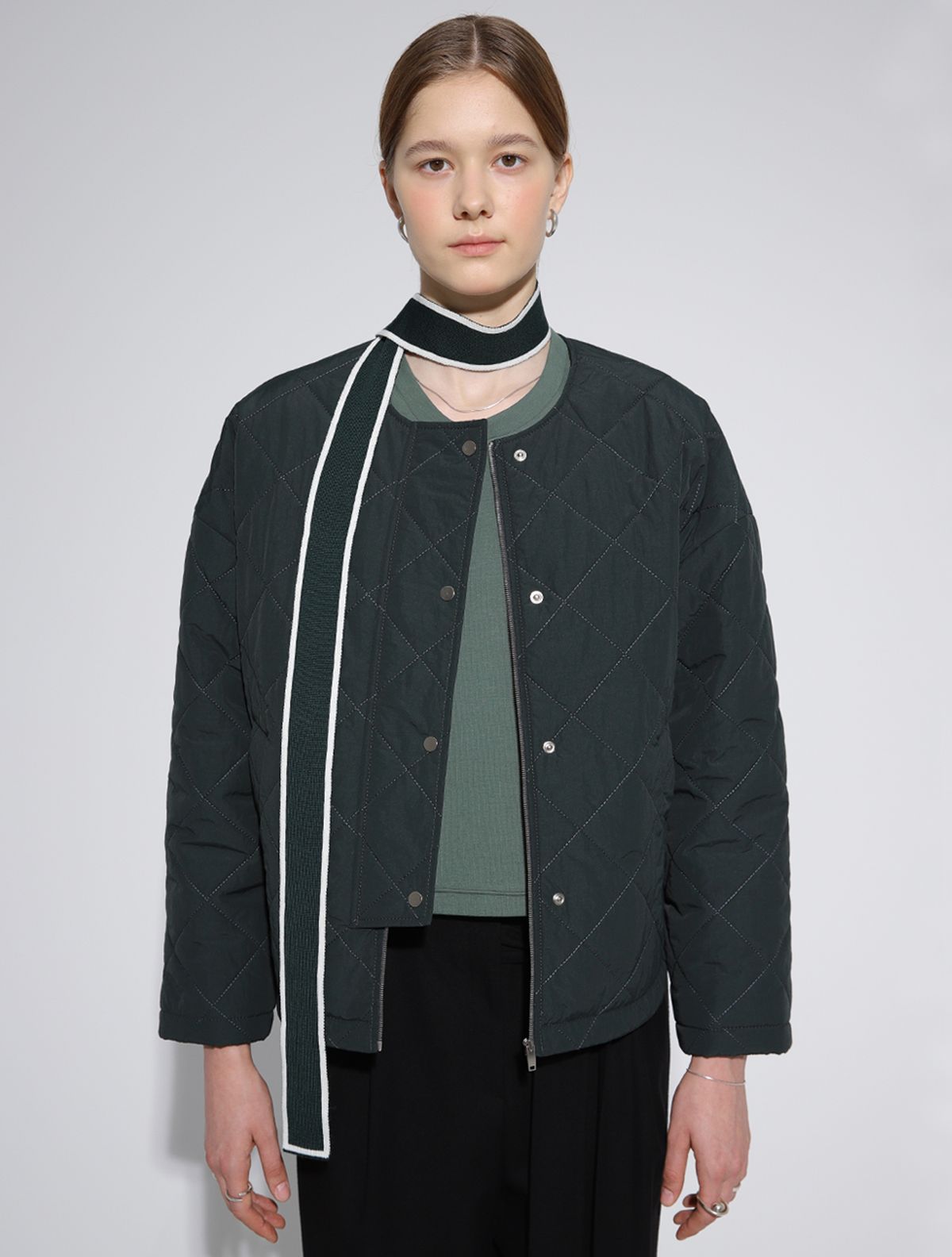 르이엘(LE YIEL) Quilting Crop Padding Jumper_Green 퀼팅 크롭 패딩 점퍼_그린