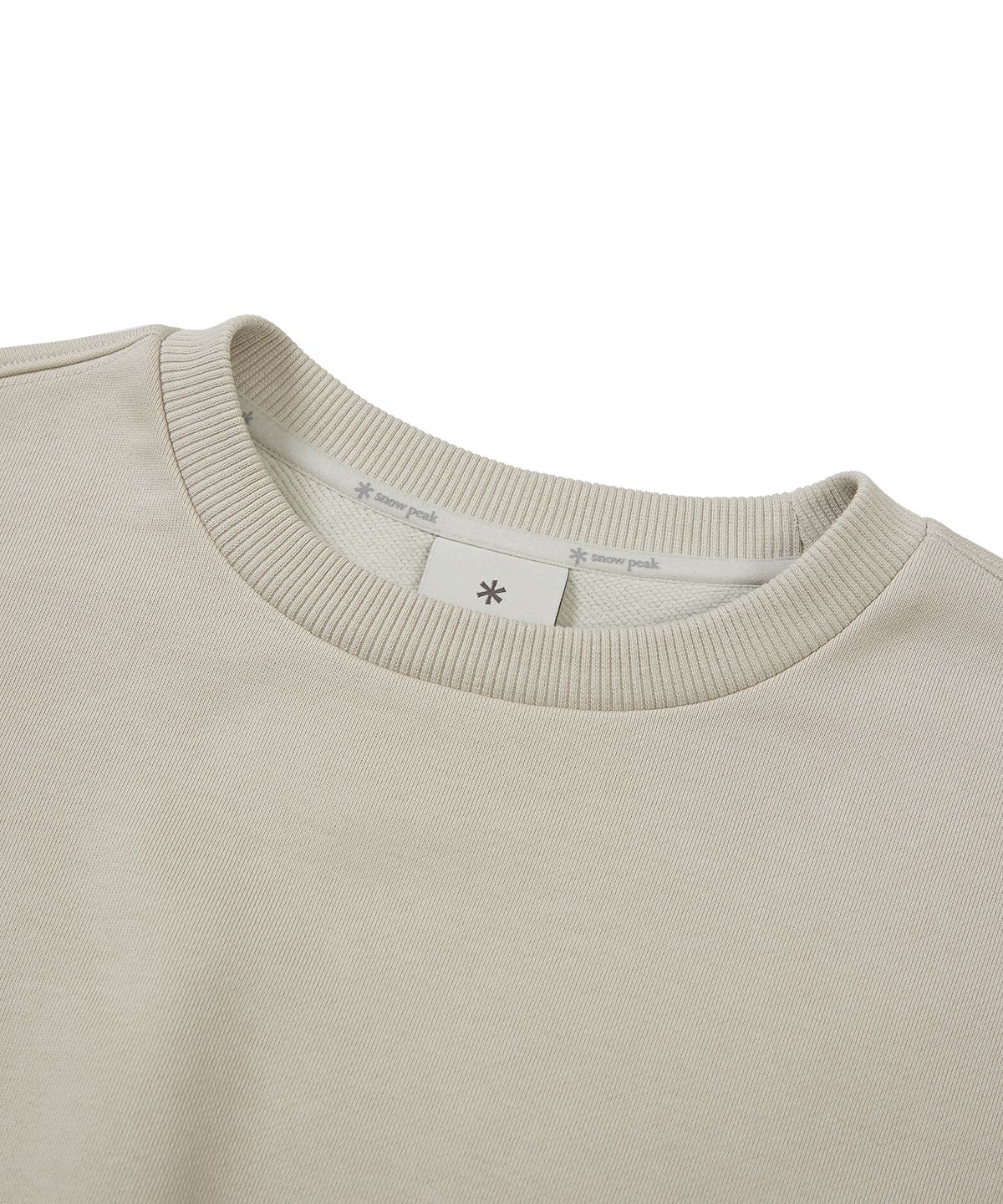스노우피크 어패럴(SNOWPEAK APPAREL) 랜드 우먼스 우븐 포켓 기모 맨투맨 Light Beige (S23FWFHT62)