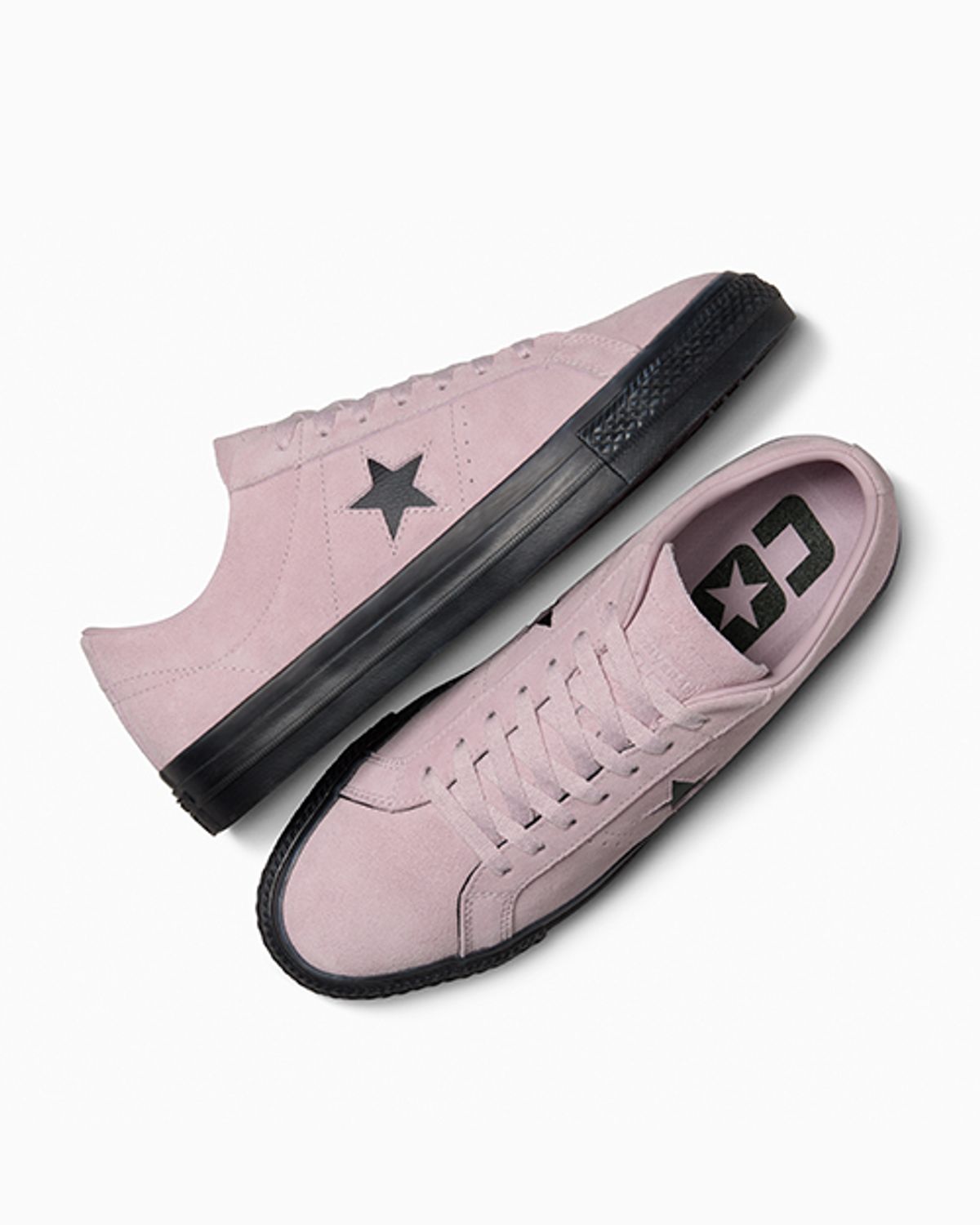 컨버스(CONVERSE) 원스타 프로 클래식 스웨이드 팬텀 바이올렛  A05318C