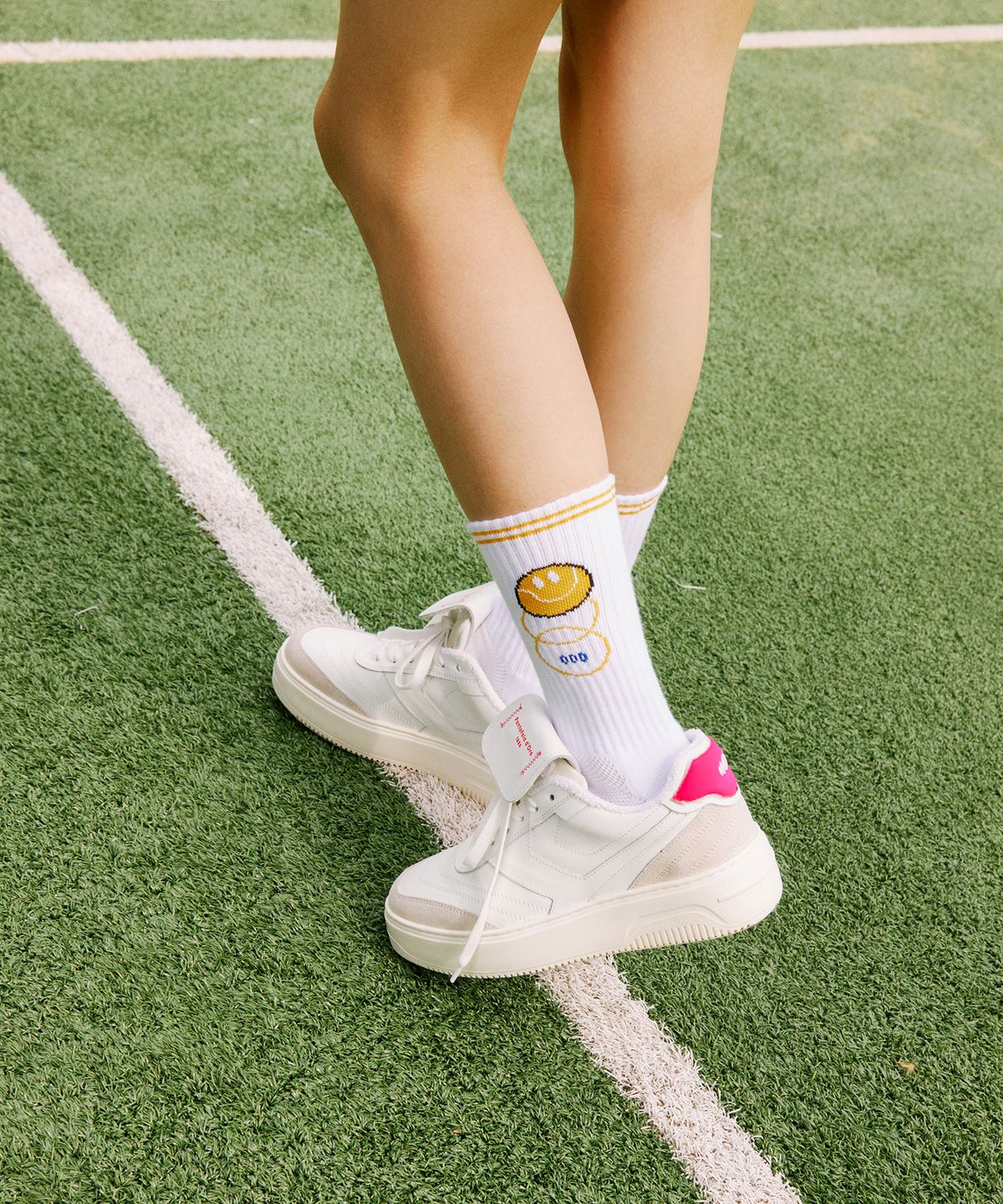 오드삭스(ODDSOCKS) 쿨맥스 테니스 크루삭스 -스마일볼