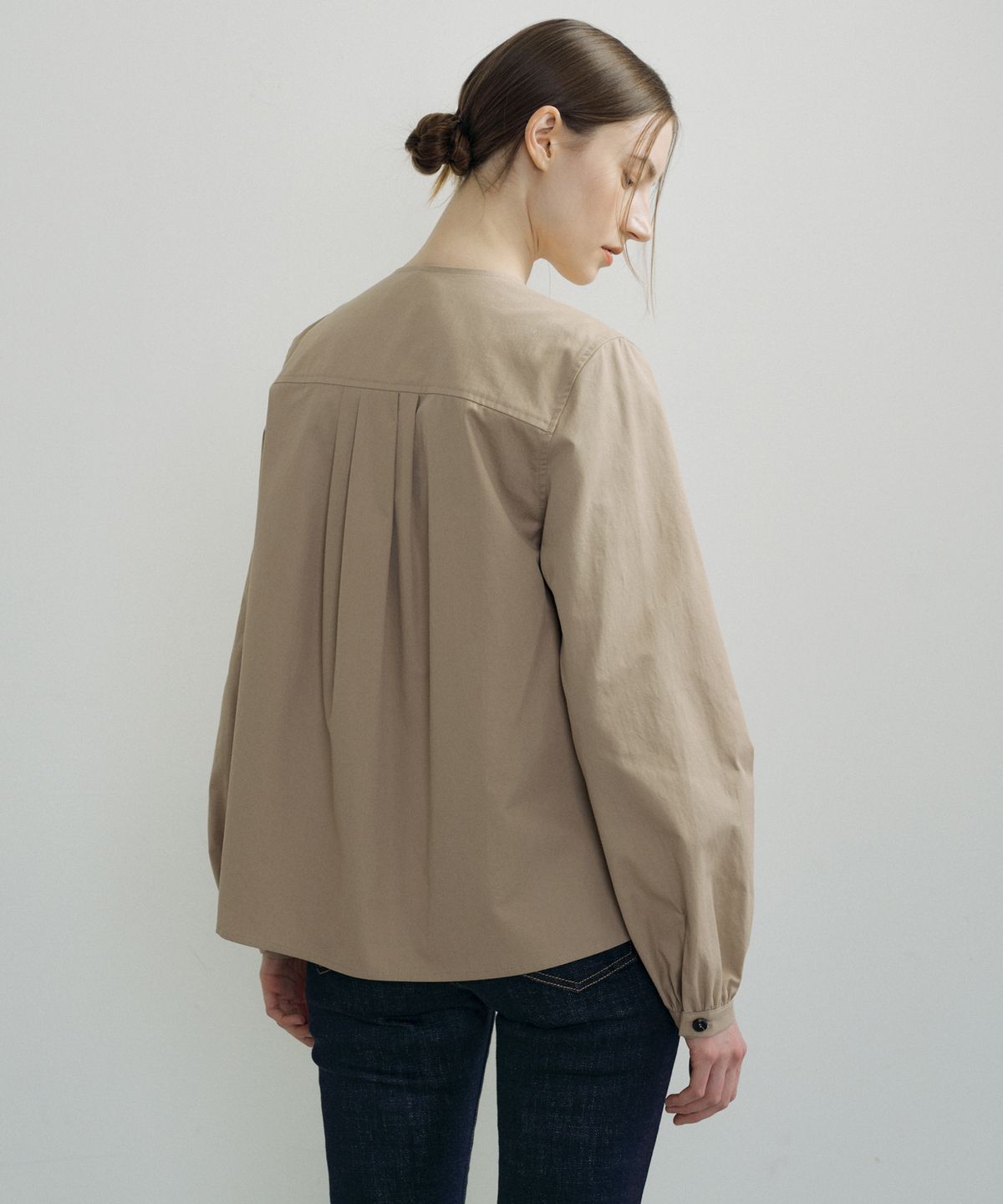 오떼뜨(OCTETTE) TRENCH TIE BLOUSE_2COLOR