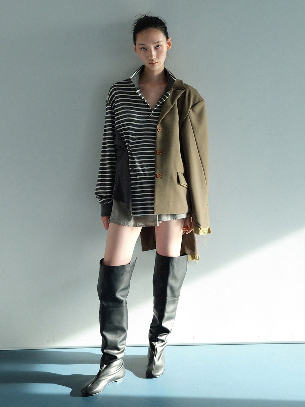 세릭(CERRIC) OUT POCKET JACKET / KHAKI