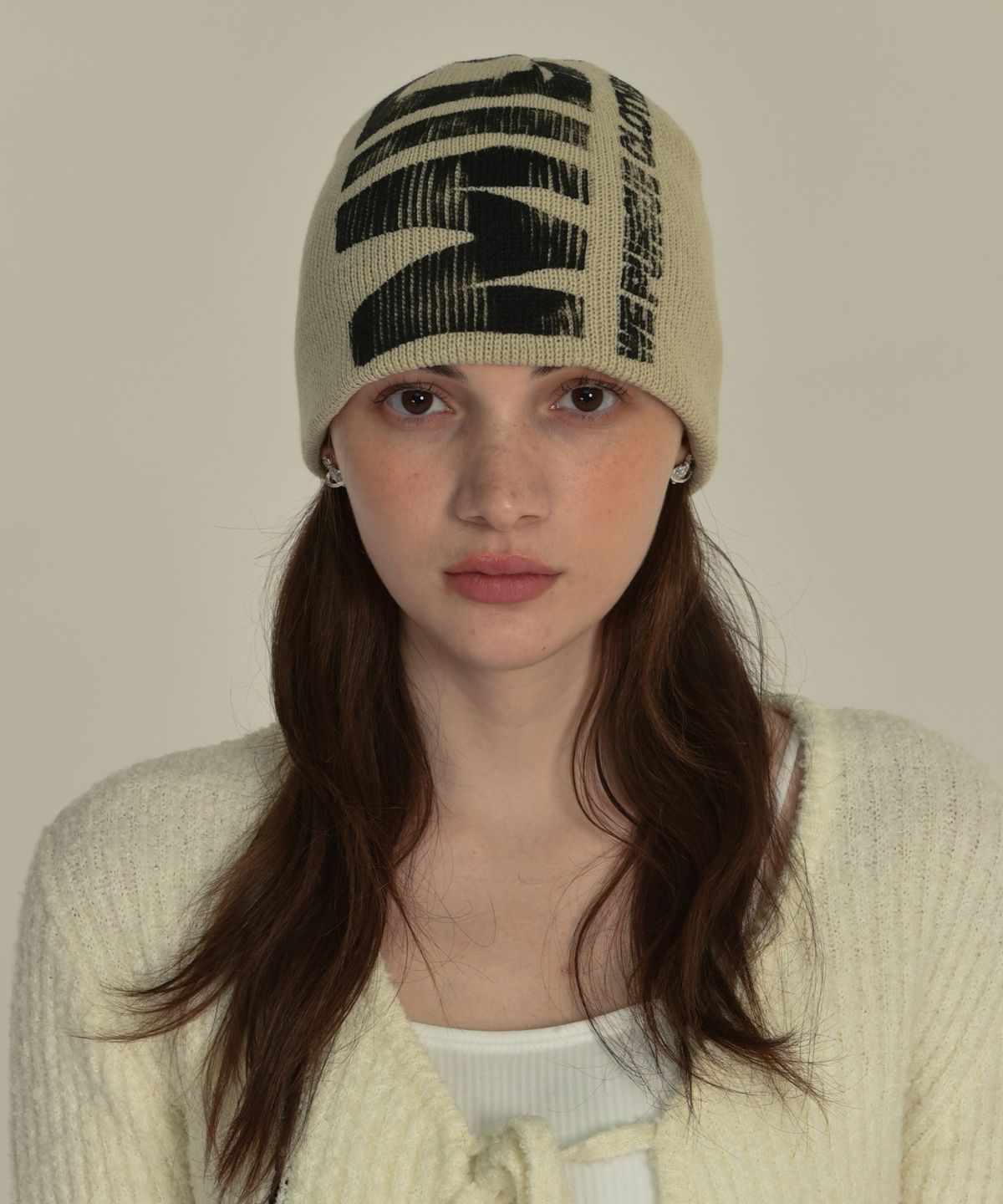 미드나잇 무브(MIDNIGHT MOVE) mid beanie (beige)
