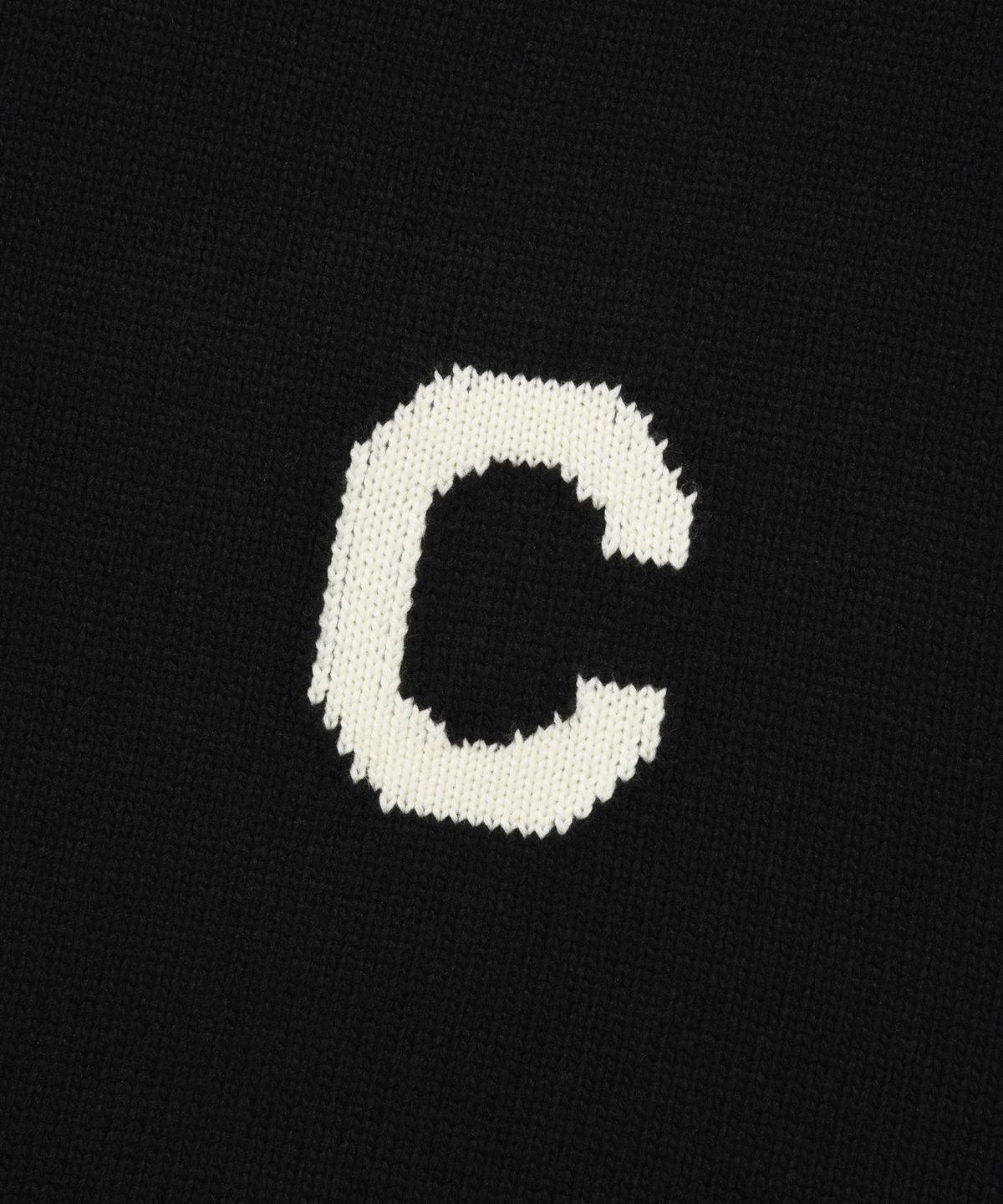커버낫(COVERNAT) C 로고 터틀넥 니트 블랙