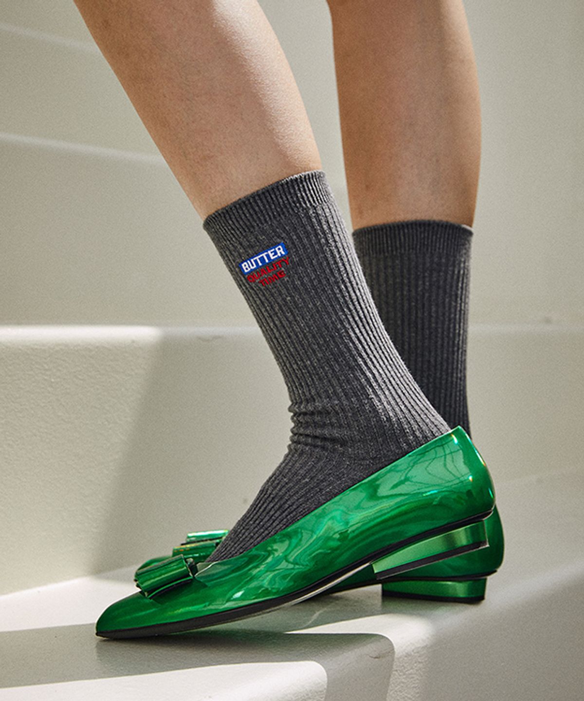 그린버터(GREENBUTTER) Butter Long Socks (Charcoal)