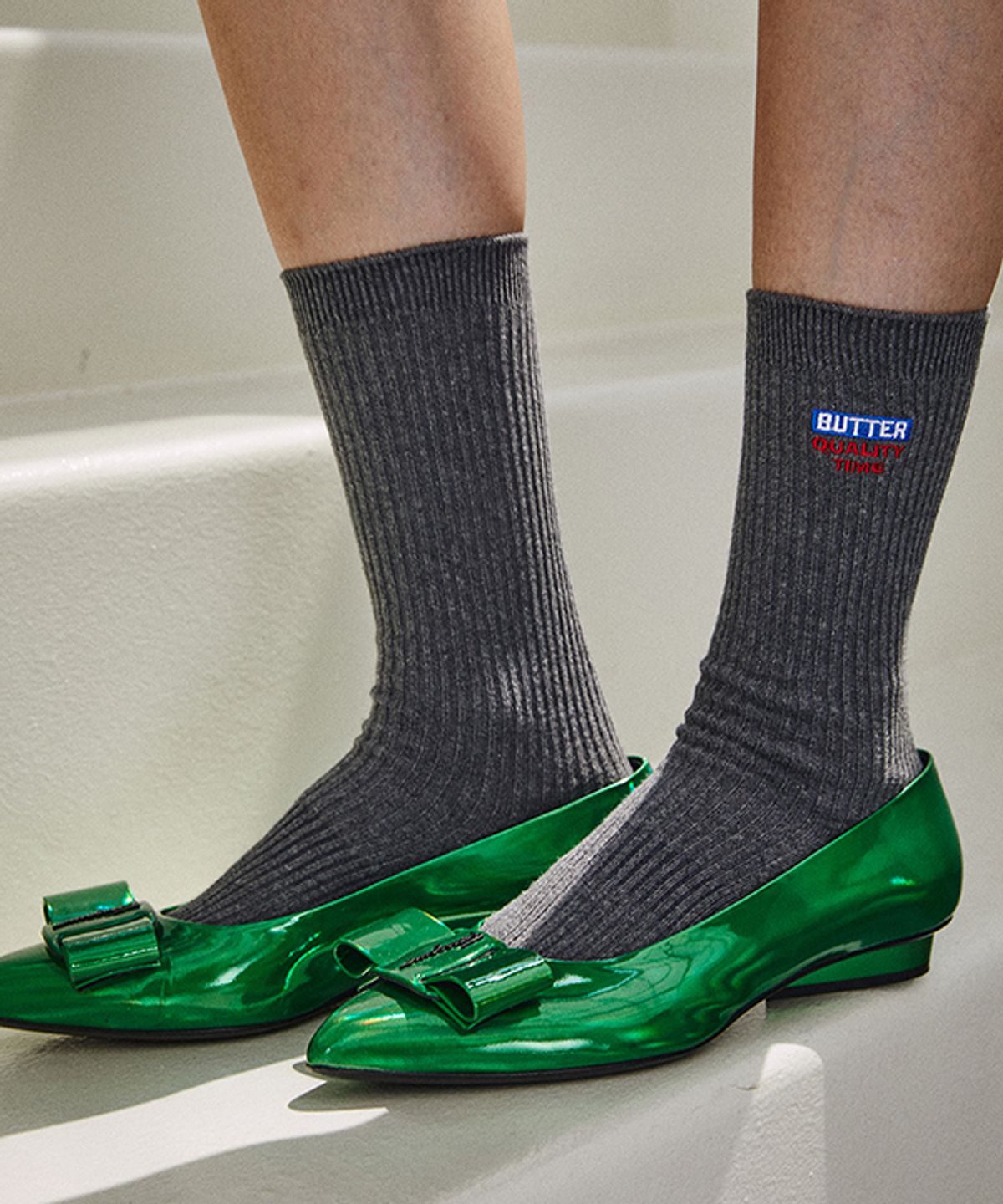 그린버터(GREENBUTTER) Butter Long Socks (Charcoal)