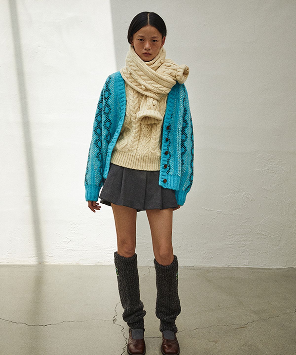 그린버터(GREENBUTTER) Vintage Jacquard Pattern Cardigan (Sky blue)