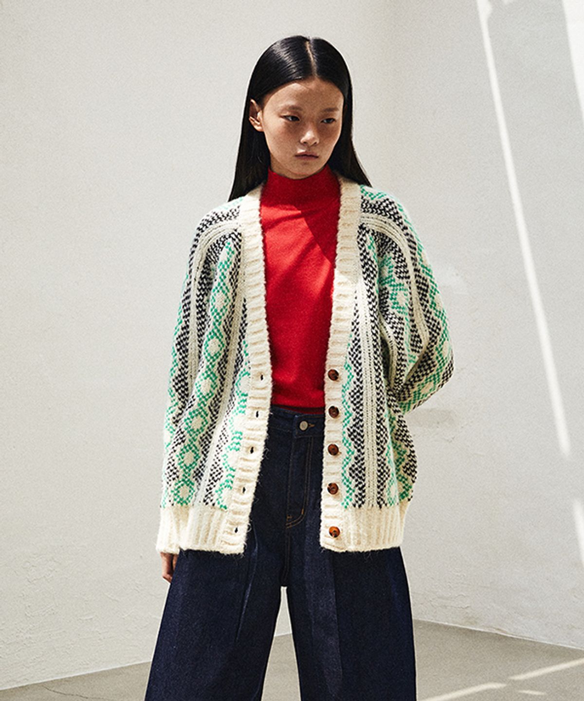그린버터(GREENBUTTER) Vintage Jacquard Pattern Cardigan (Cream)