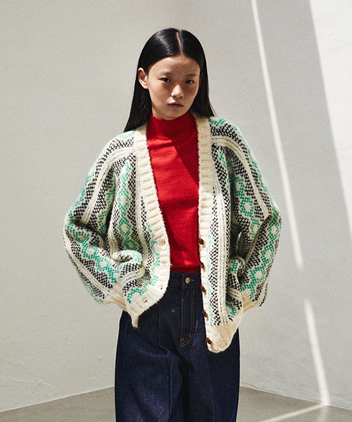 그린버터(GREENBUTTER) Vintage Jacquard Pattern Cardigan (Cream)