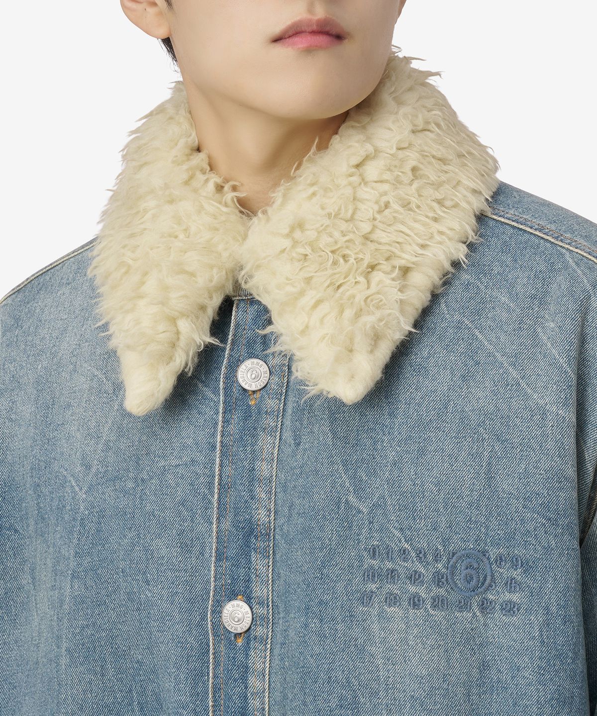 엠엠식스(MM6 MAISON MARGIELA) 패디드 데님 재킷 - 블루 샌드 / S52AM0263S30828963