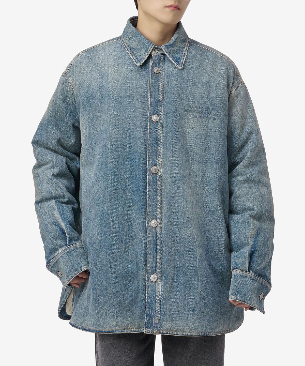 엠엠식스(MM6 MAISON MARGIELA) 패디드 데님 재킷 - 블루 샌드 / S52AM0263S30828963