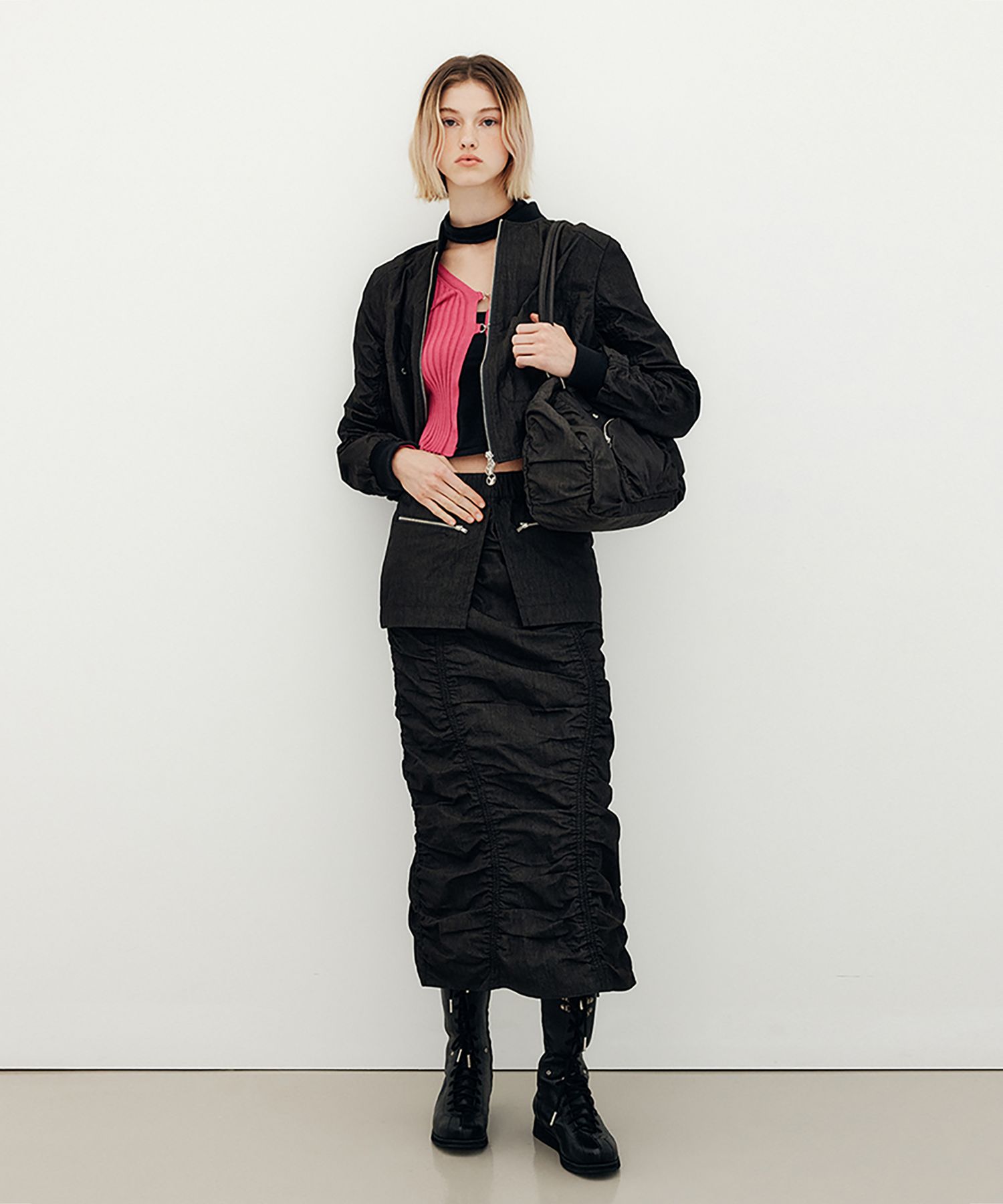 MUSINSA | YUSE SHIRRING NYLON BIG SHOULDER BAG - BLACK