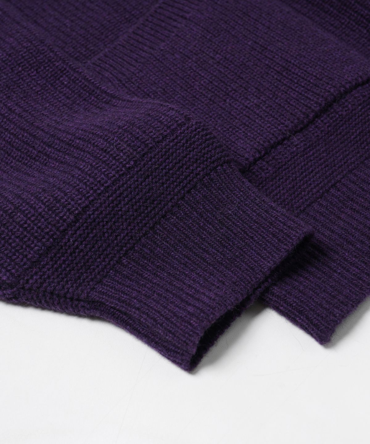 프리즘웍스(FRIZMWORKS) WOOL DECK ZIP UP CARDIGAN _ PURPLE