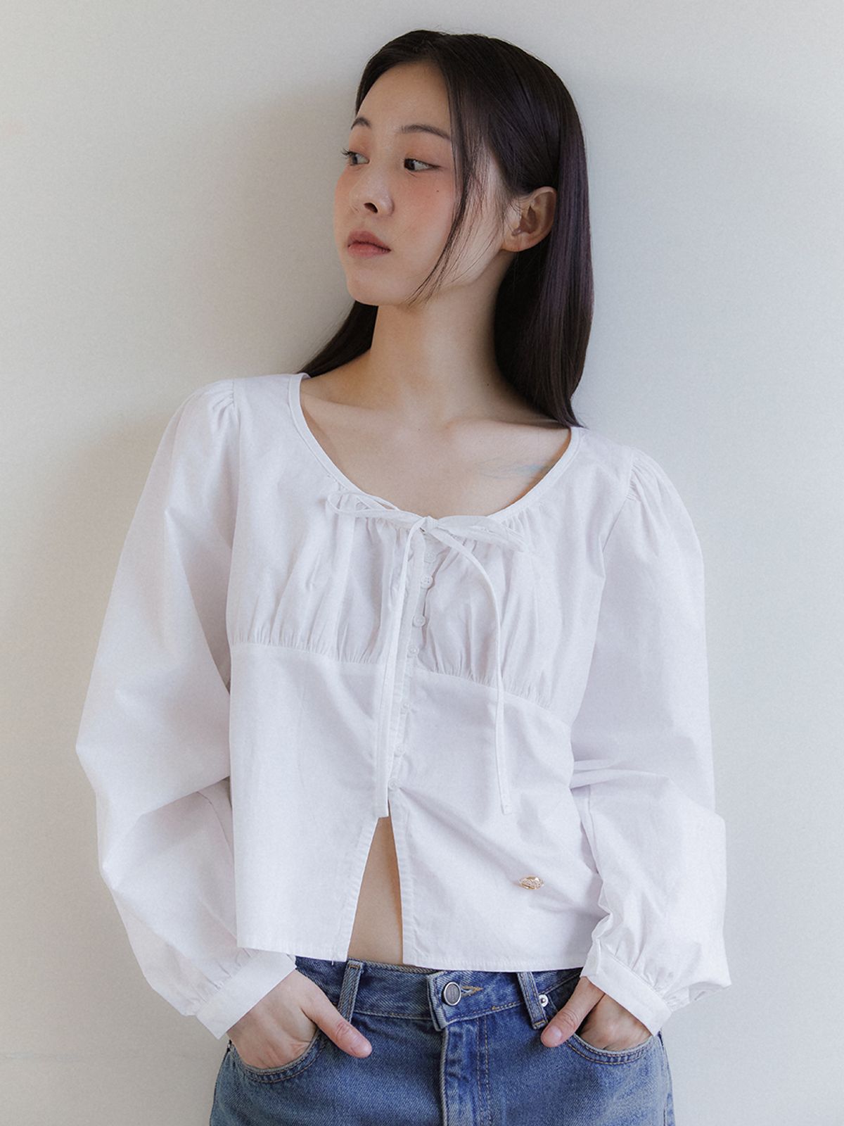 아노에틱(ANOETIC) ANC LONG SLEEVE RIBBON PUFF BLOUSE_WHITE