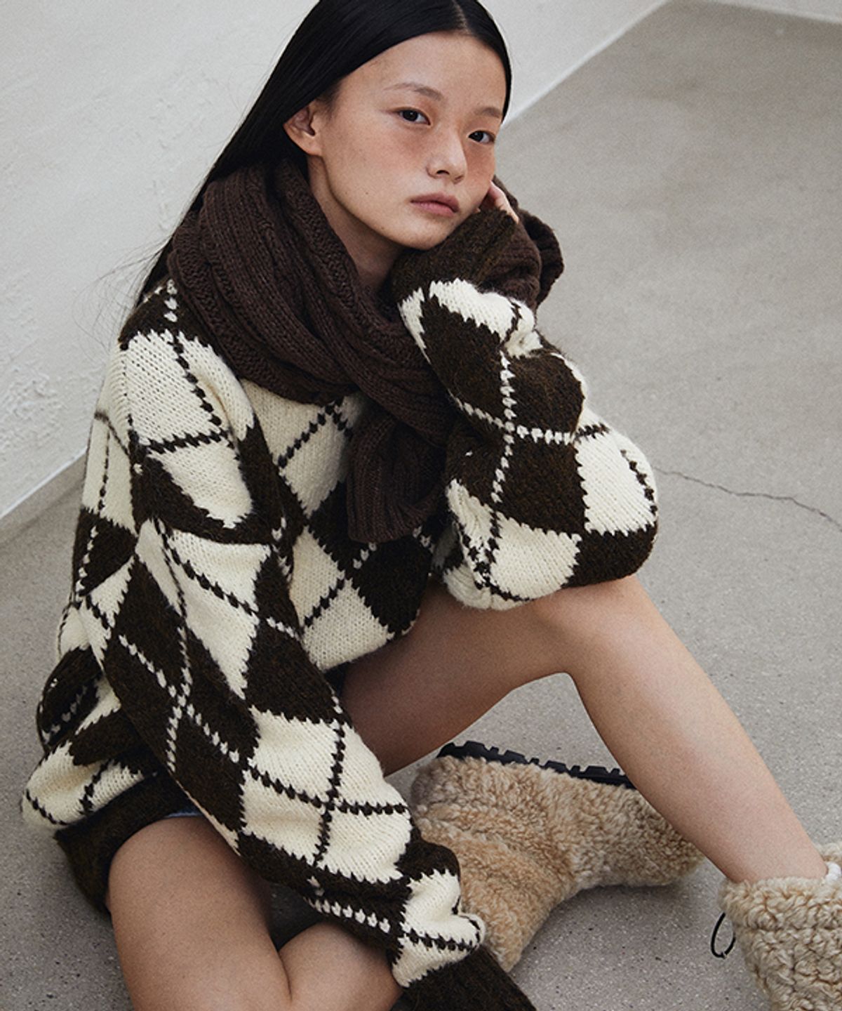 그린버터(GREENBUTTER) Argyle Knit Pullover (Cream/Brown)