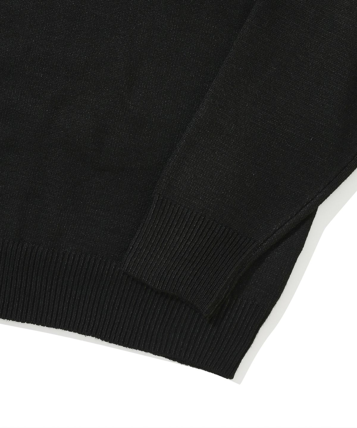 컬럼비아 유니버시티(COLUMBIA UNIVERSITY) 1754 CROWN OVER-FIT HALF SWEATER 블랙