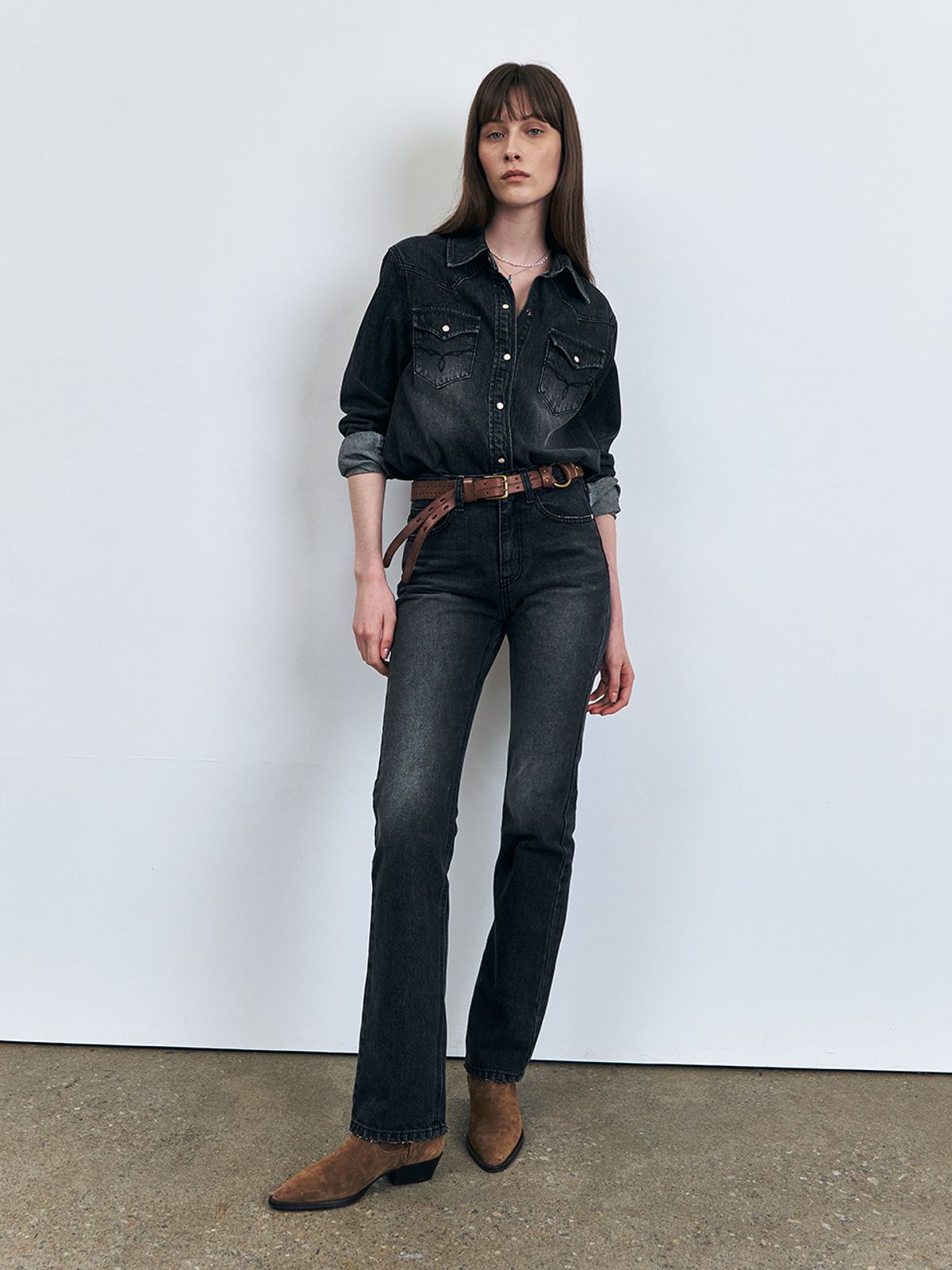 쿠메(KUMÉ) KUME Destroyed Straight Denim Pants, Black